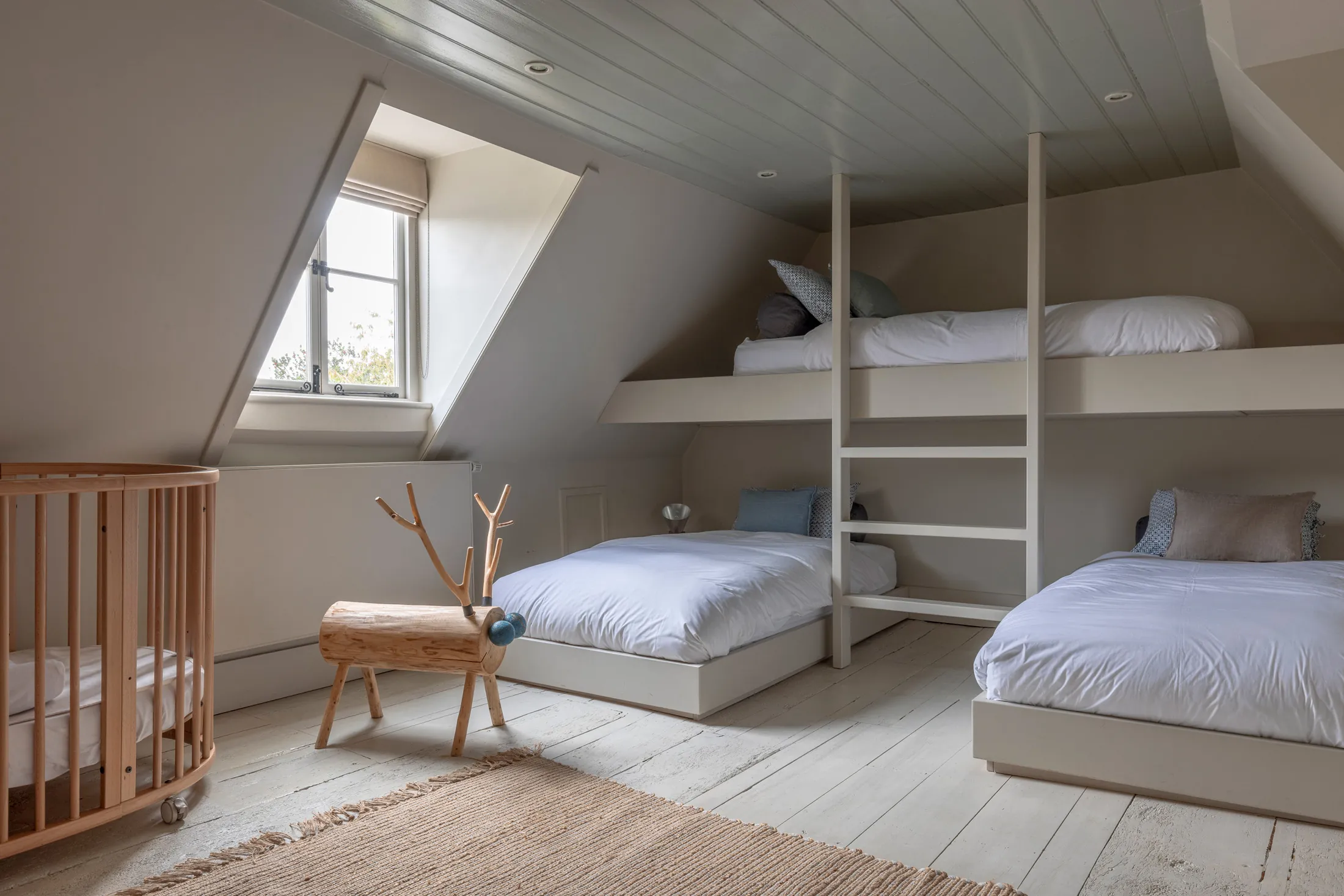 Luxury-Cotswolds-House-For-Holiday-Rental-Castle-Grove-Broughton (5)