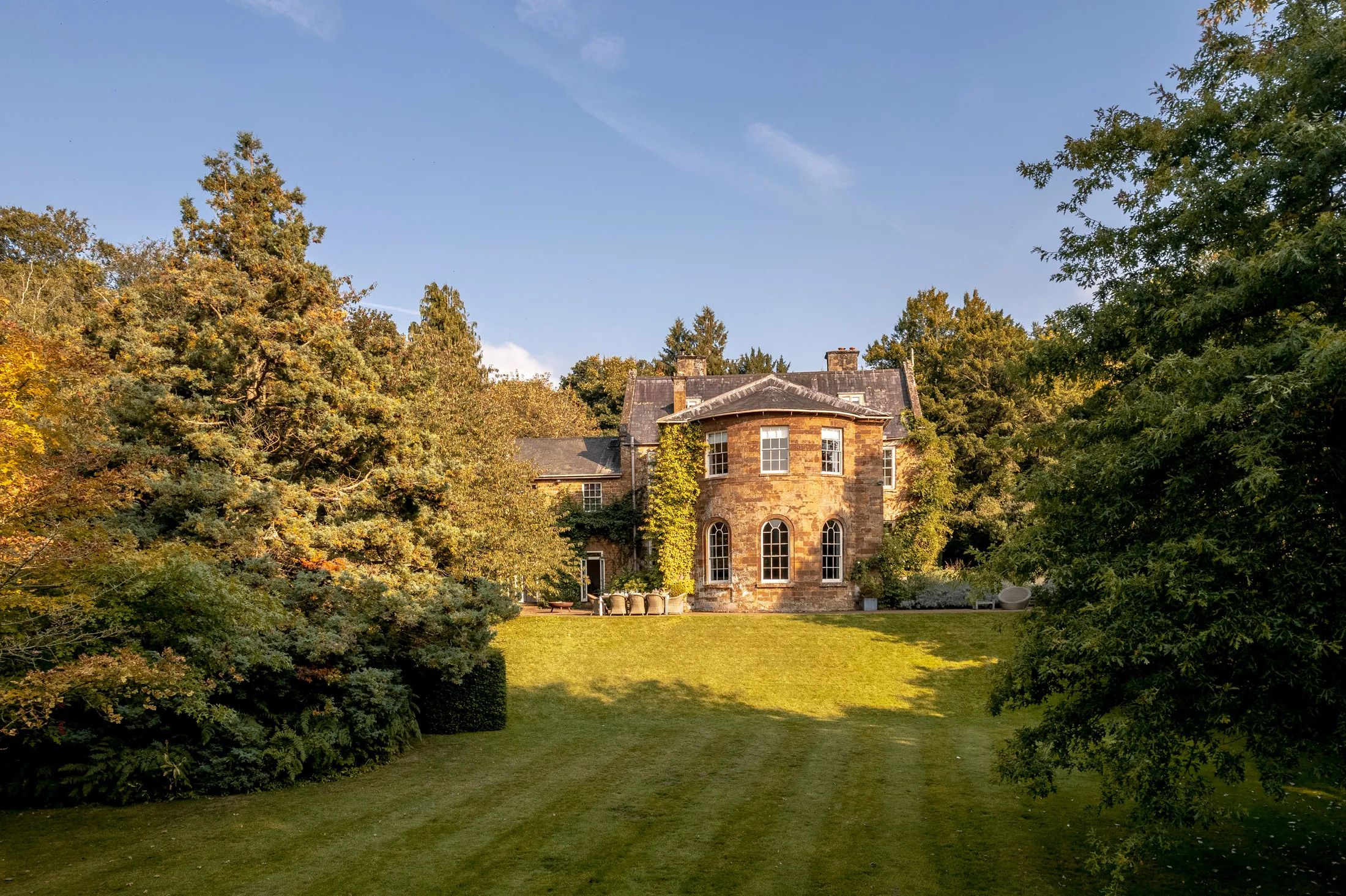 Luxury-Cotswolds-House-For-Holiday-Rental-Castle-Grove-Broughton (52)