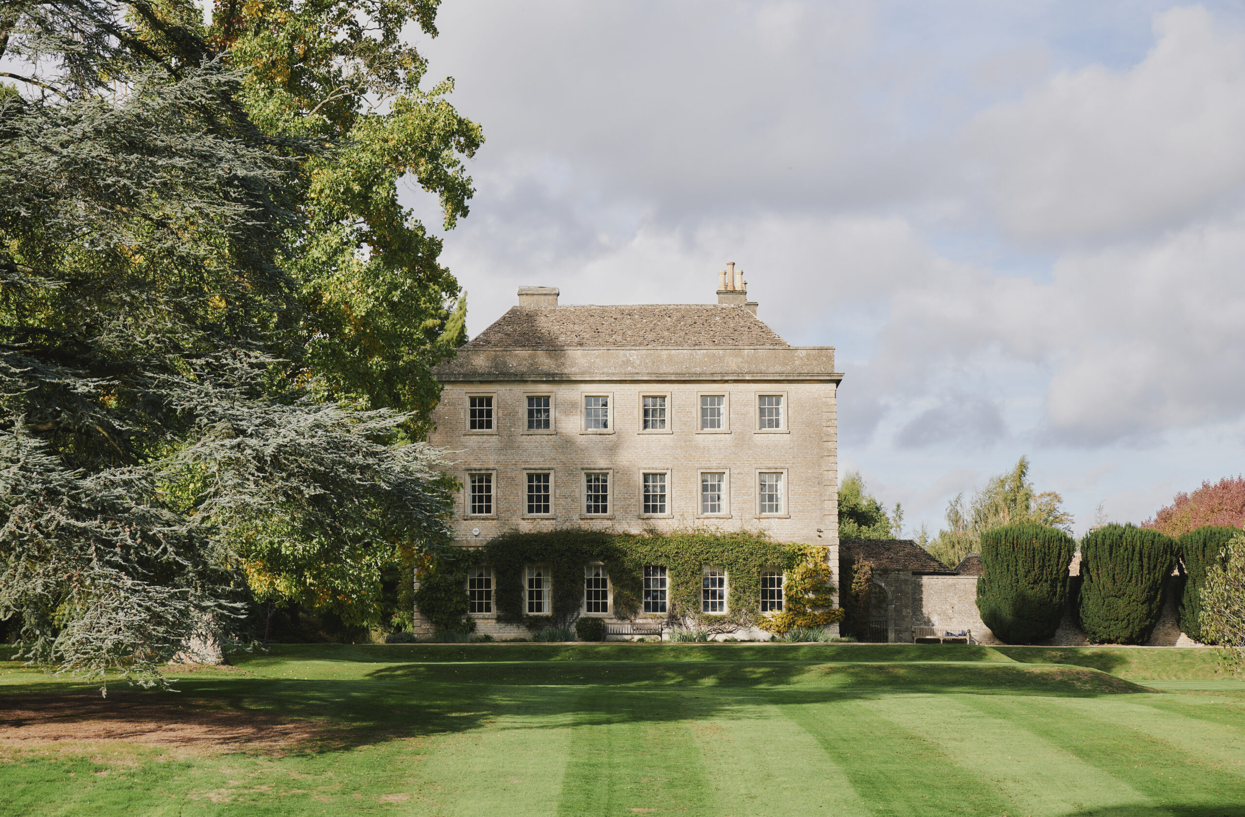 Luxury-Cotswolds-House-For-Holiday-Rental-Chippenham (76)