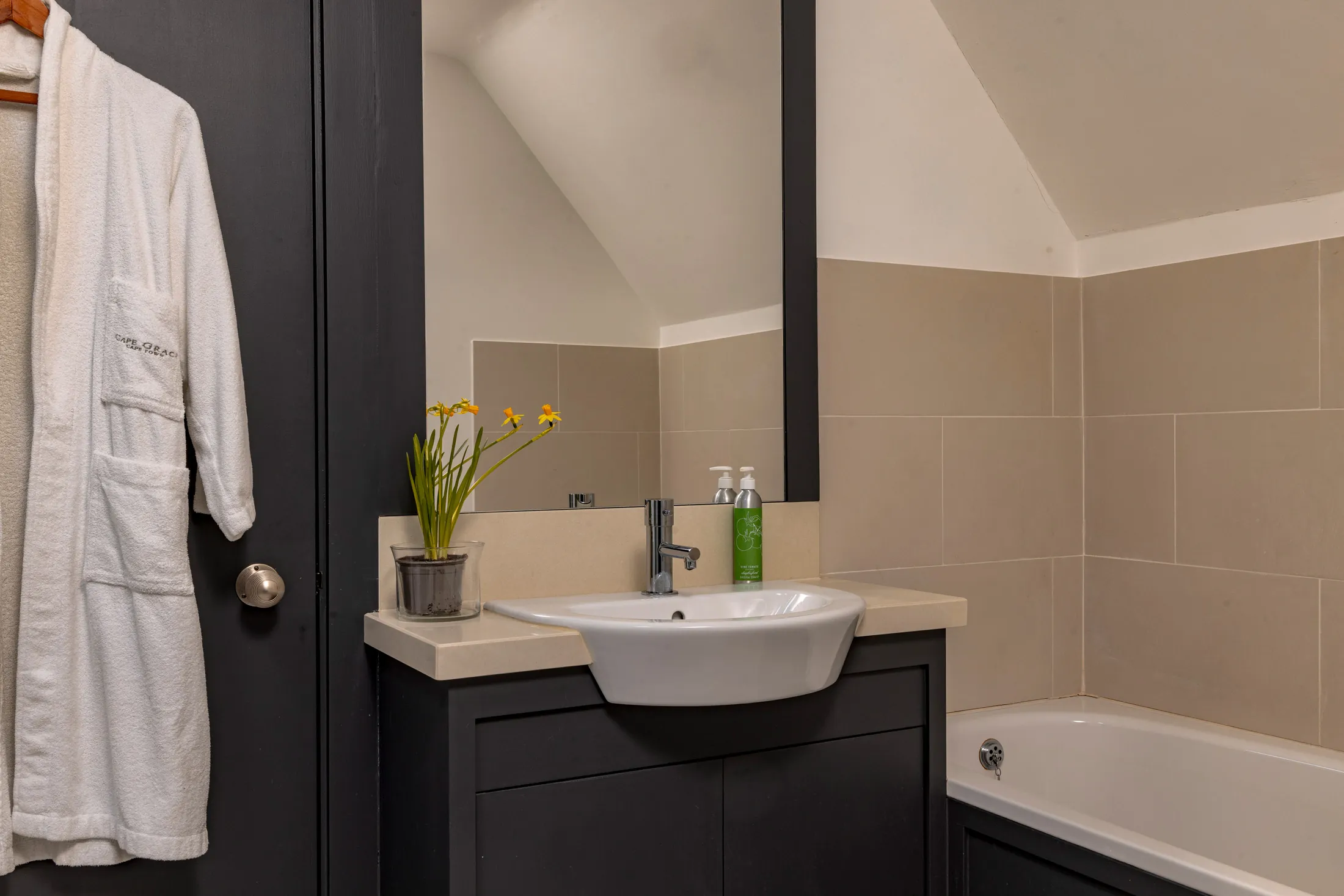 Luxury-Cotswolds-House-For-Holiday-Rental-Tewfield-Manor-Great-Tew (90)