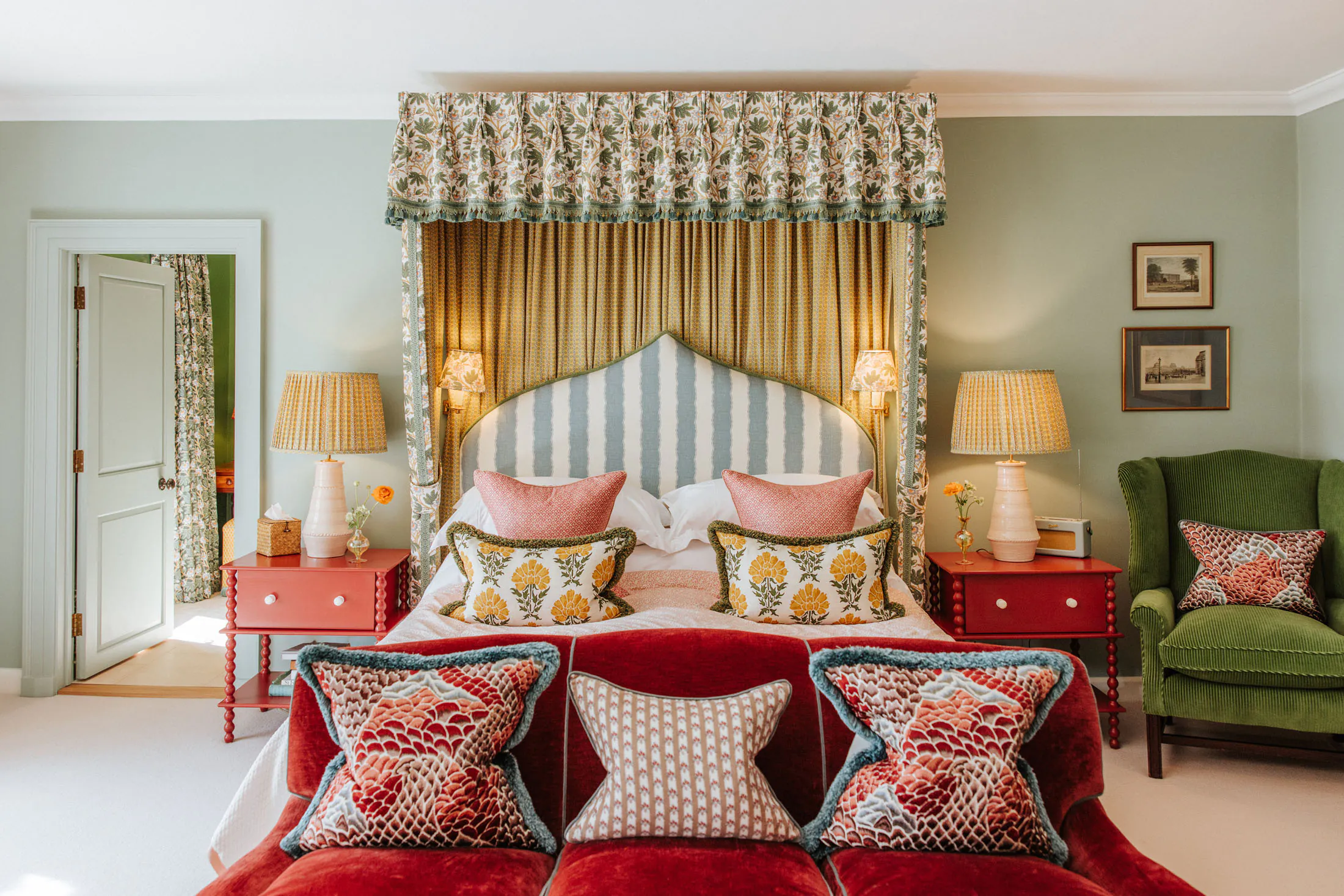 Luxury-Cotswolds-House-For-Holiday-Rental-Watercombe-Manor (40)