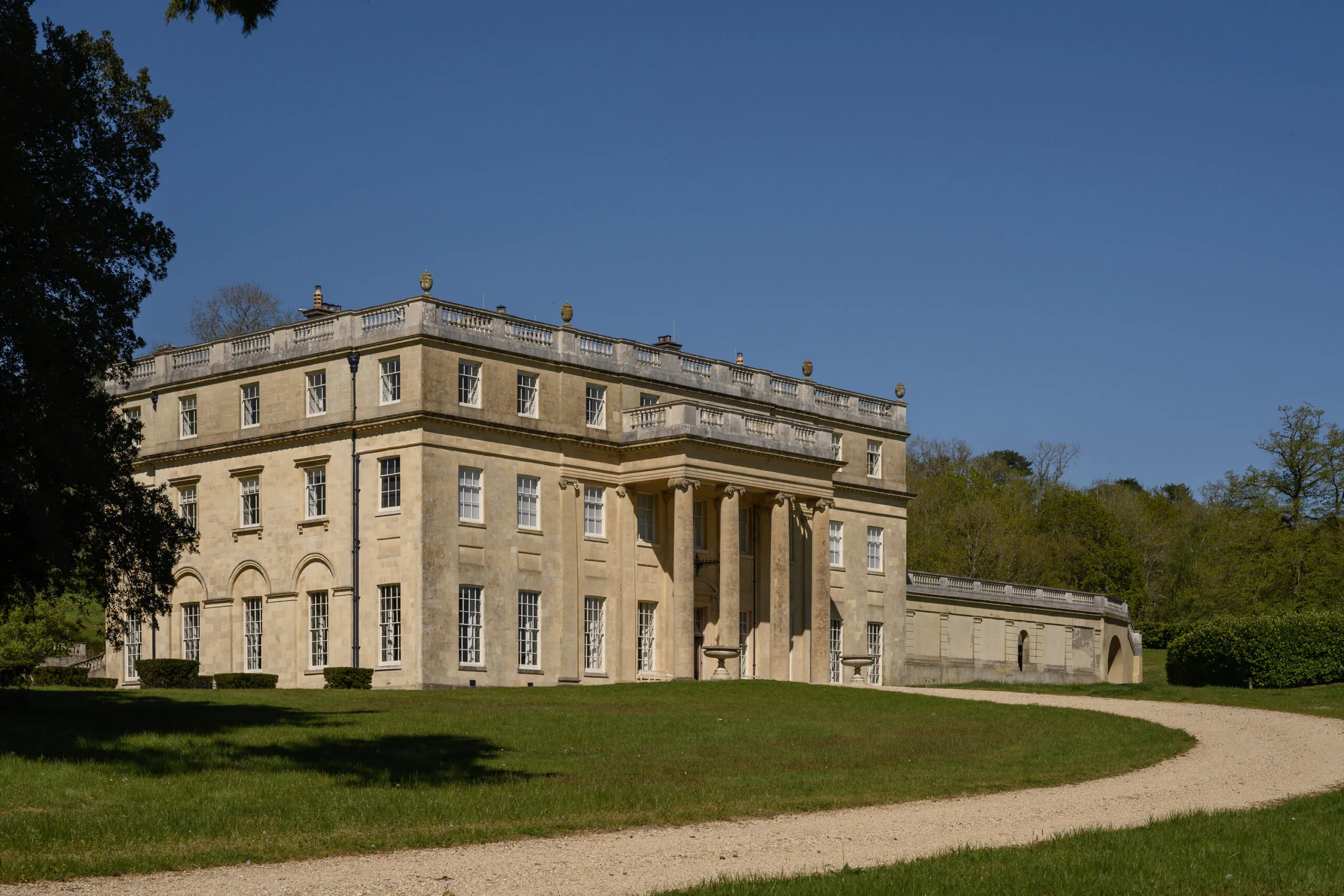 Luxury-Estate-For-Holiday-Rent-Holland-Manor-Cotswolds (19)