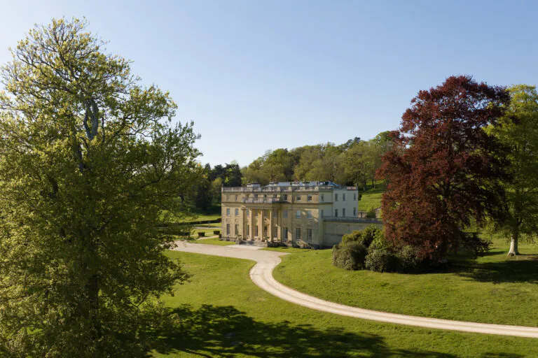 Holland Manor