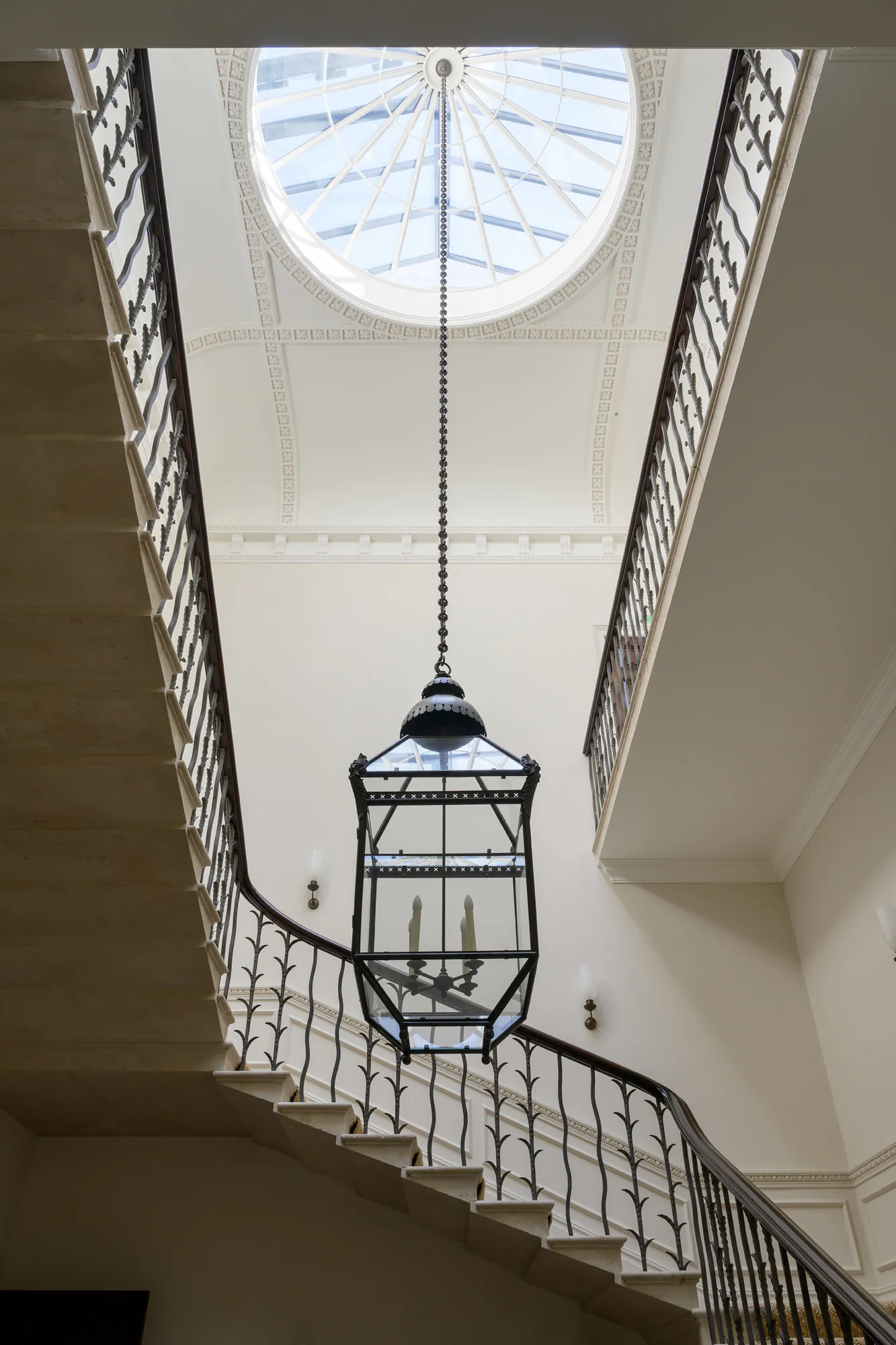 Luxury-Estate-For-Holiday-Rent-Holland-Manor-Cotswolds (89)