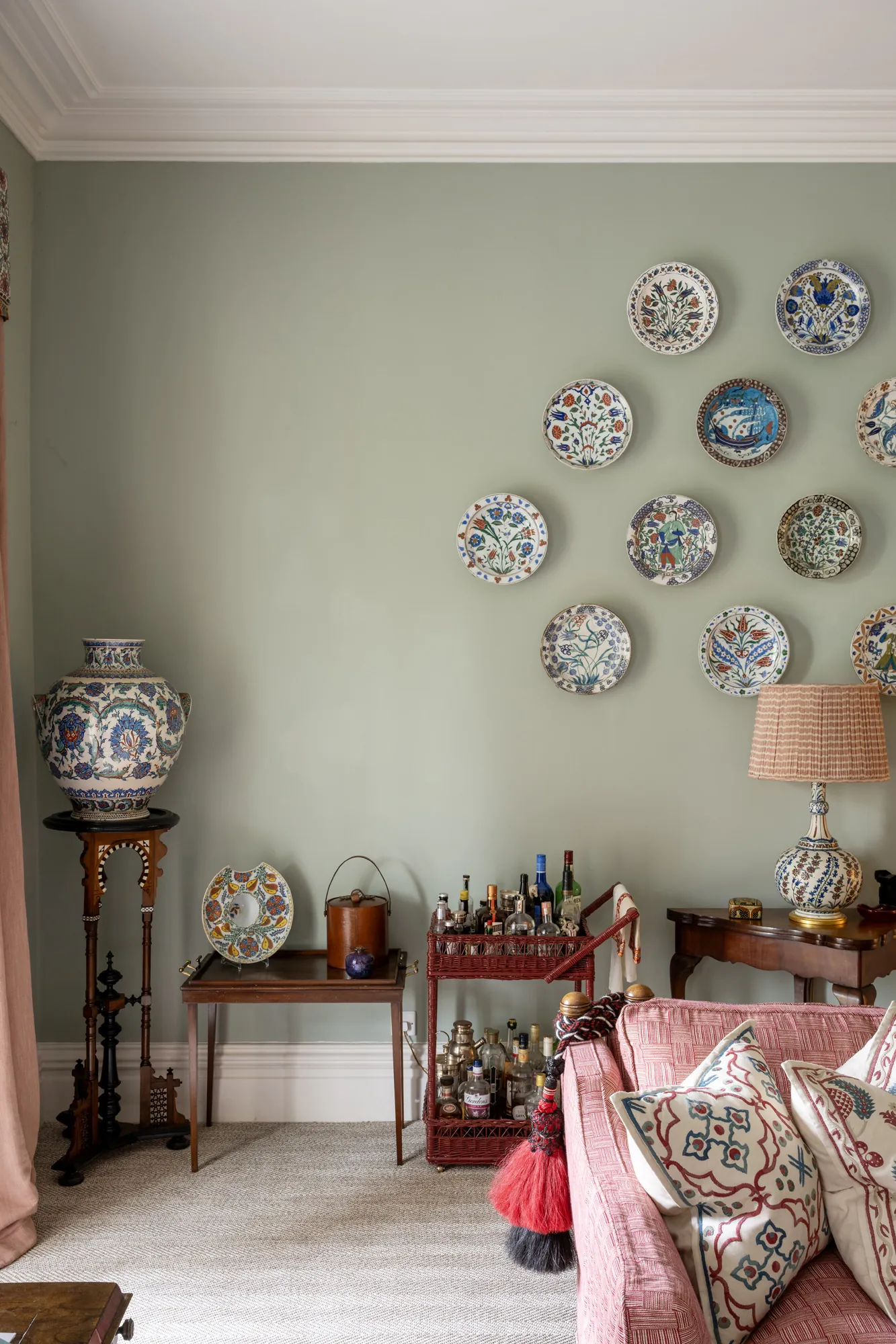 Luxury-Estate-For-Holiday-Rent-Winterbourne-House-Somerton-The-Cotswolds-Country (141)