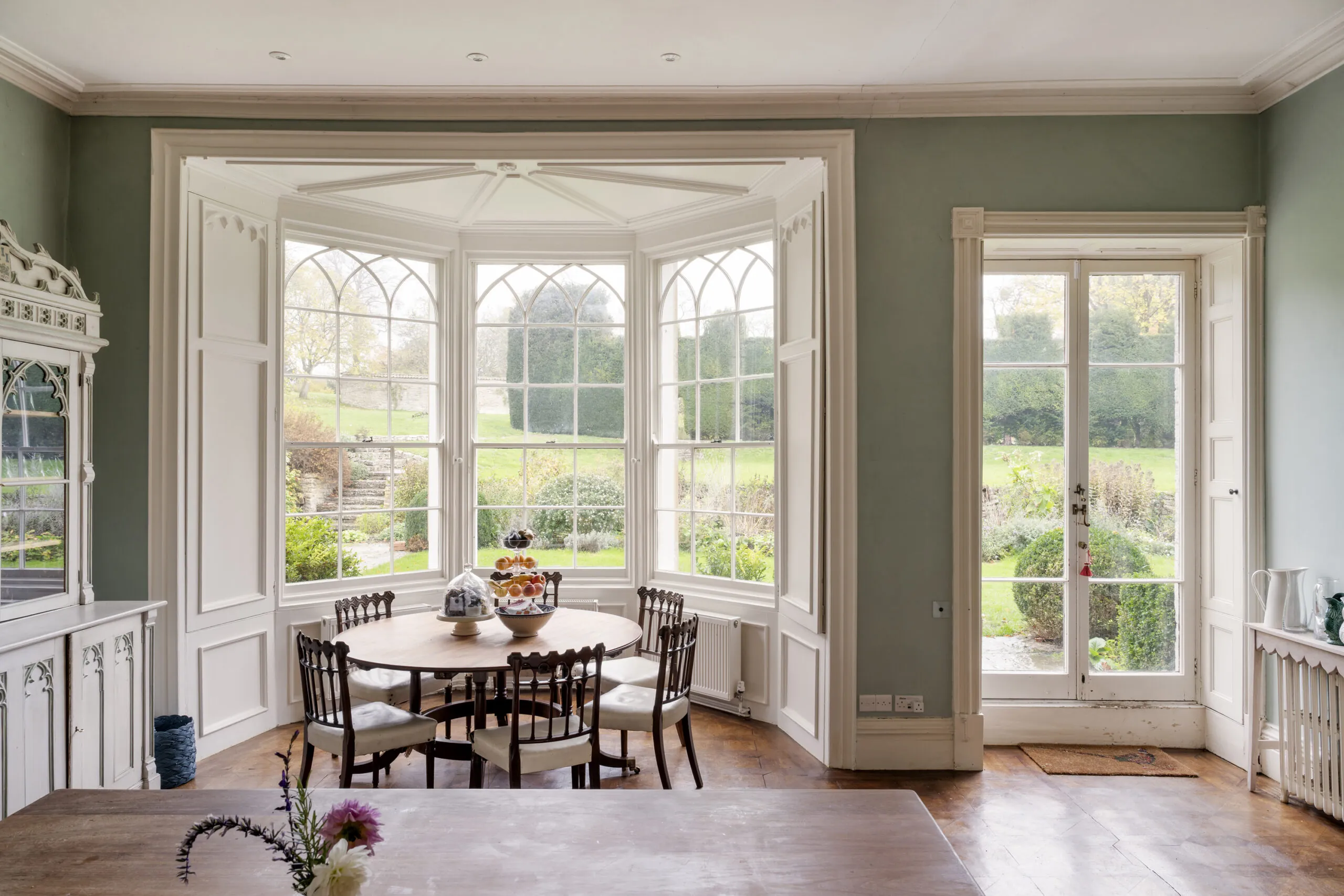 Luxury-Estate-For-Holiday-Rent-Winterbourne-House-Somerton-The-Cotswolds-Country (23)