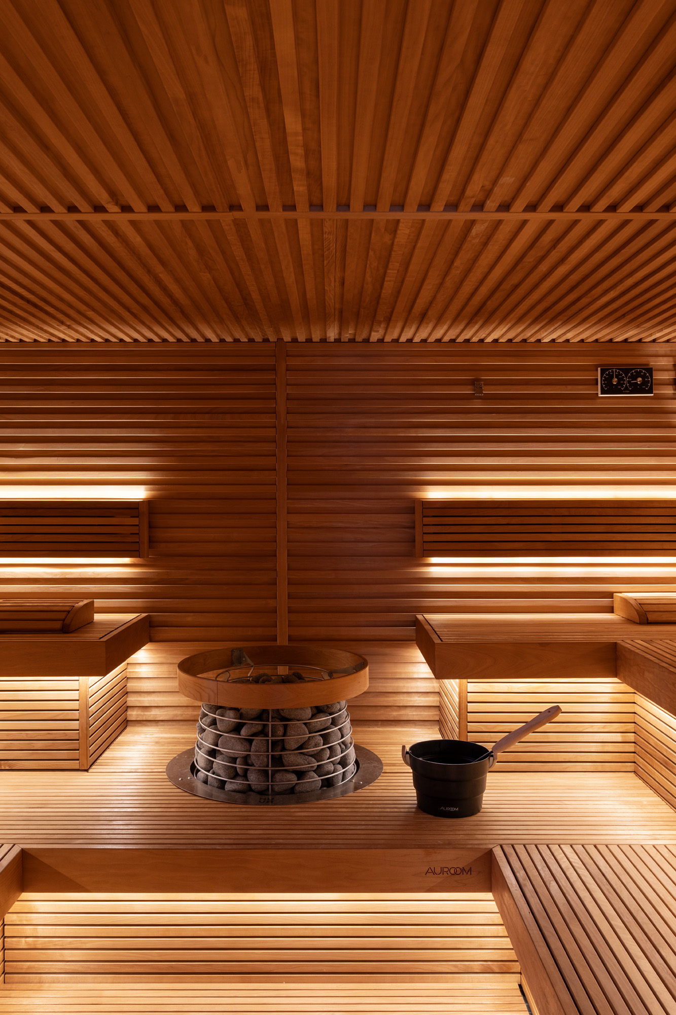 Luxury-Estate-For-Holiday-Rent-Winterbourne-House-Somerton-The-Cotswolds-Country (93)