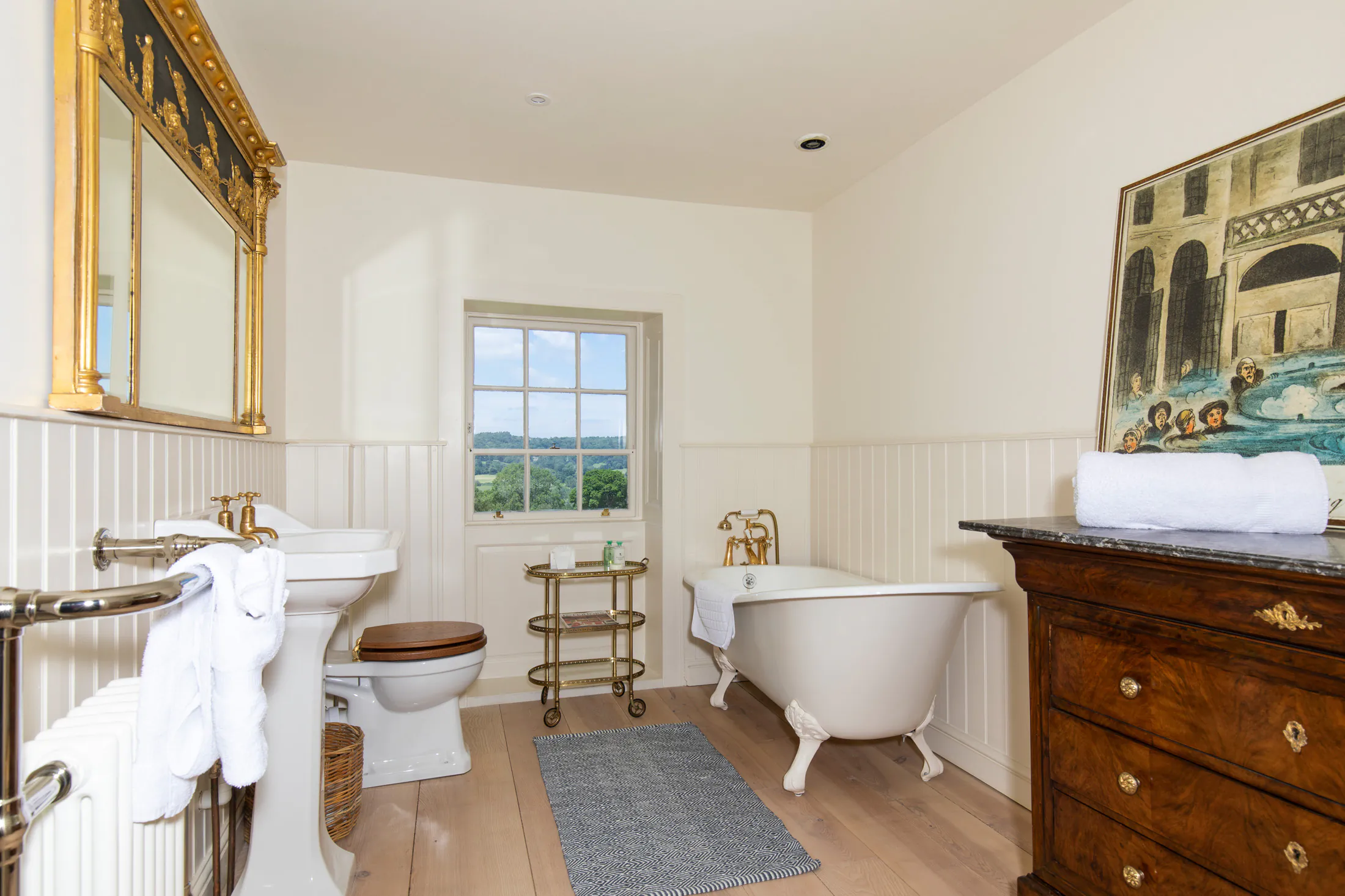 Luxury-Hall-For-Holiday-Rosewood-Cotswol (50)