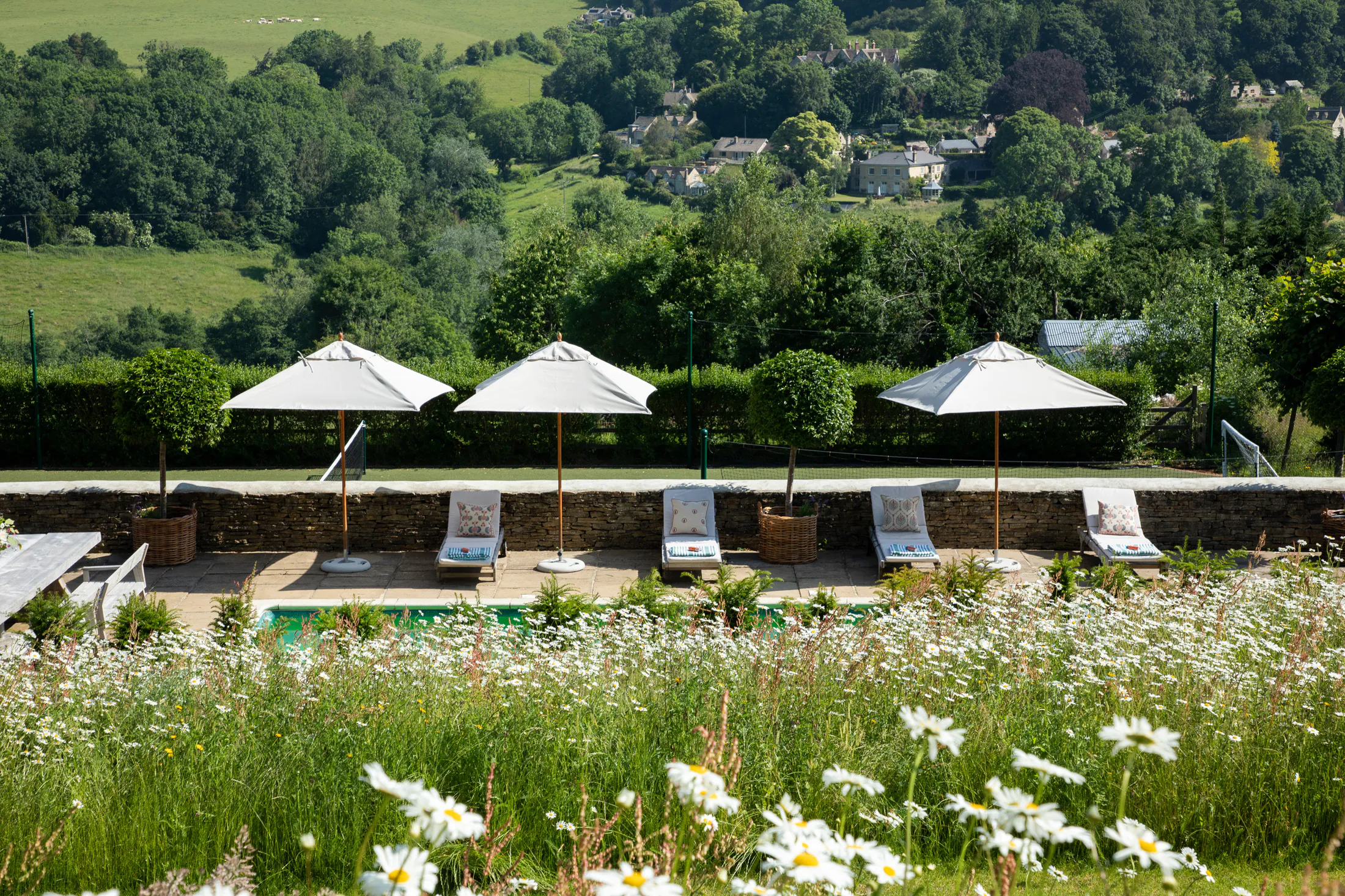 Luxury-Hall-For-Holiday-Rosewood-Cotswol (91)