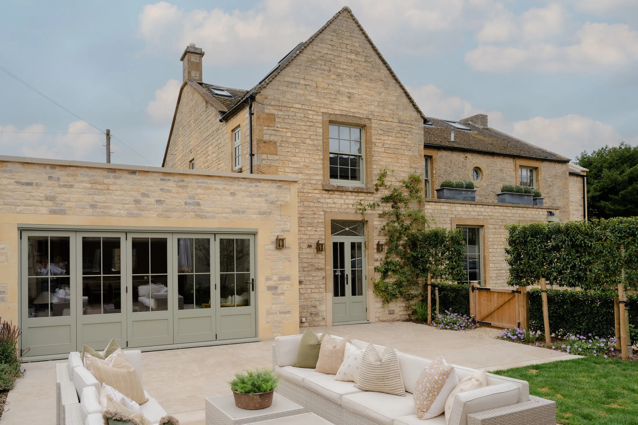 Luxury-House-For-Holiday-Rent-Cotswolds-Stow-Shipton-House (41)