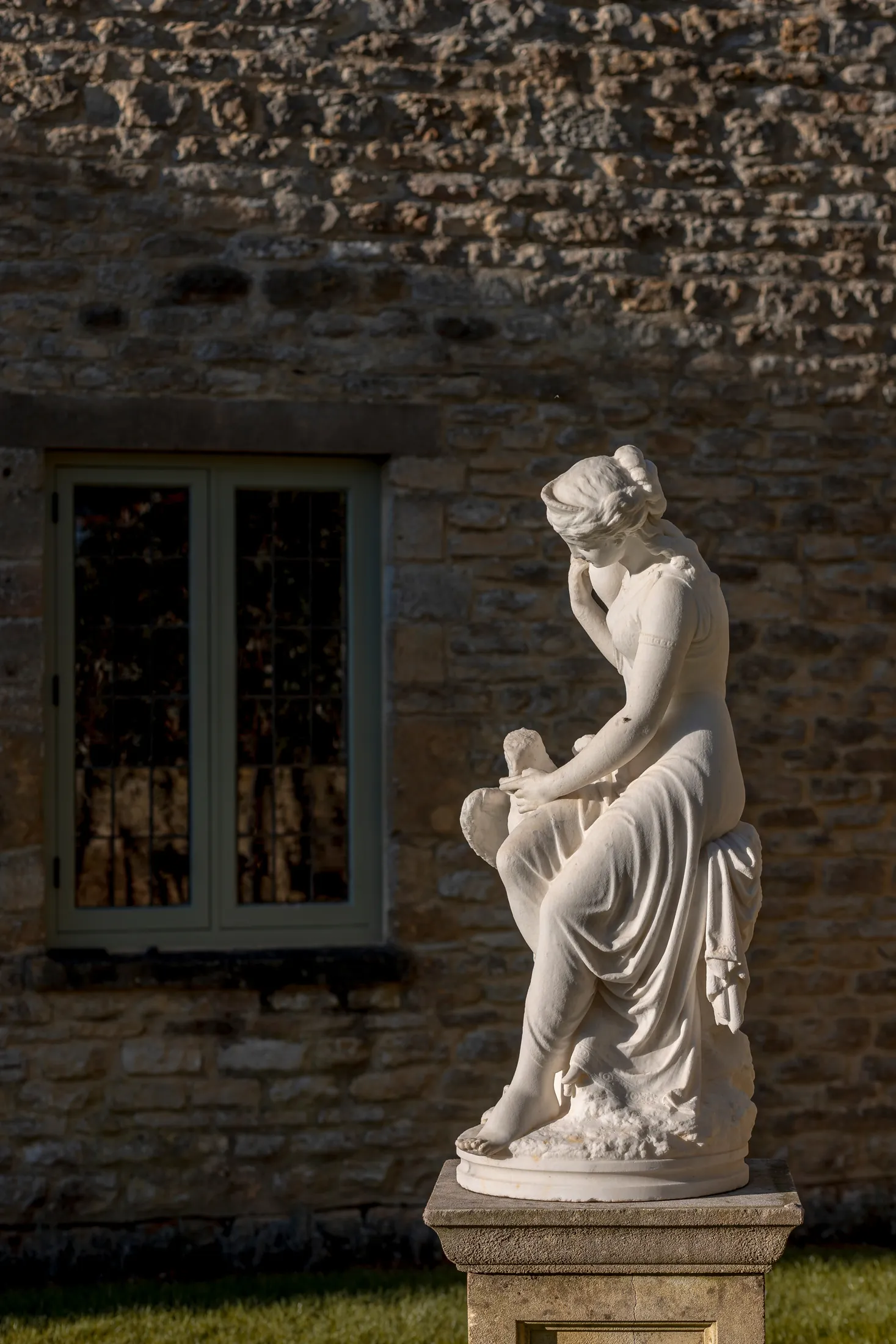 Luxury-House-For-Holiday-Rent-Cotswolds-Wellbrook-F (24)