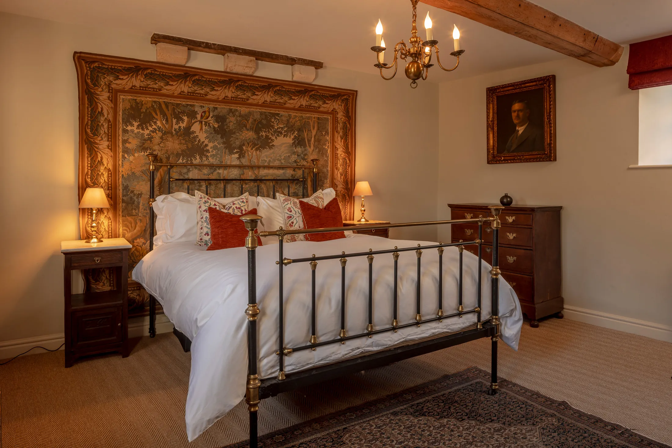 Luxury-House-For-Holiday-Rent-Cotswolds-Wellbrook-F (54)