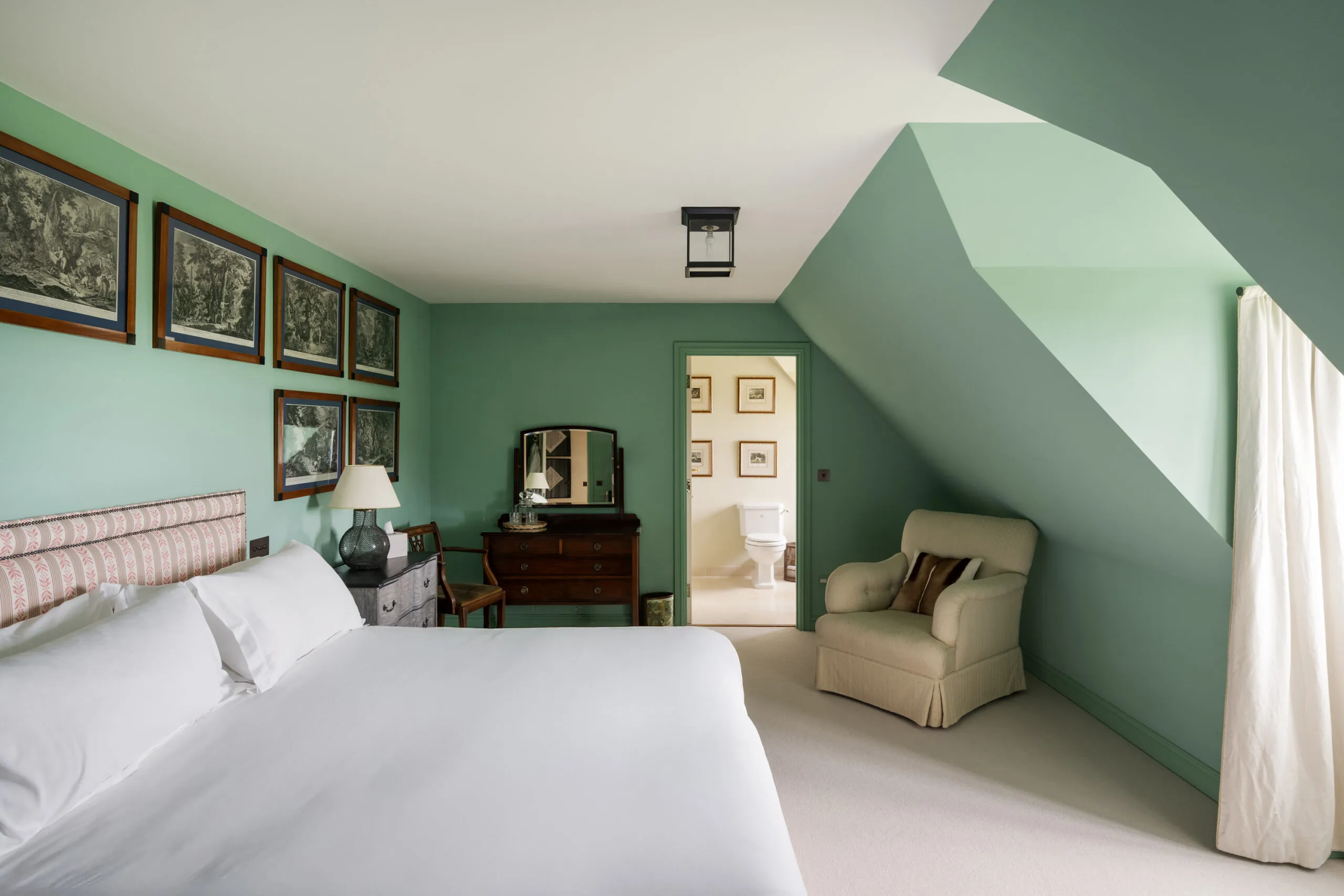 Luxury-Estate-For-Holiday-Rent-The-Cotswolds-Ashlar-Park (19)