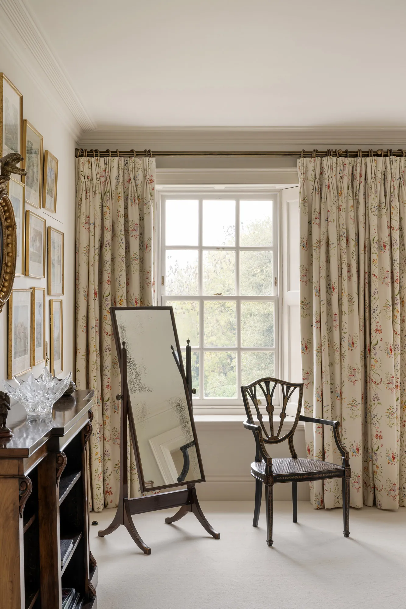 Luxury-Estate-For-Holiday-Rent-The-Cotswolds-Ashlar-Park (5)