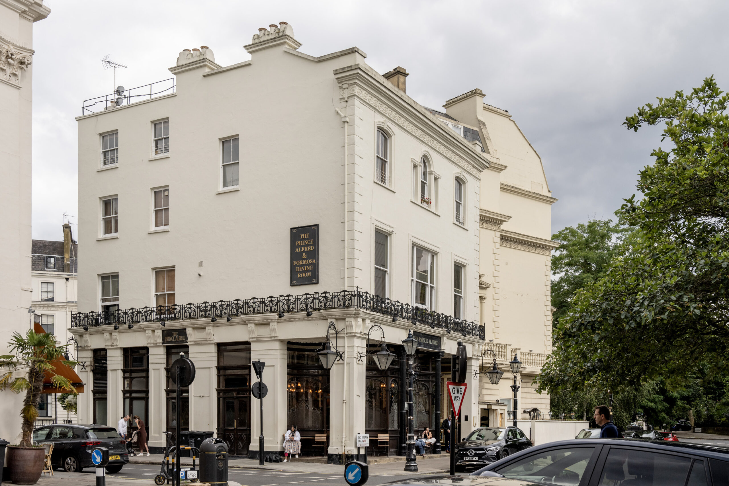 Maida-Vale-Little-Venice-Area-Guide-Best-Pubs-Prince-Alfred (1)