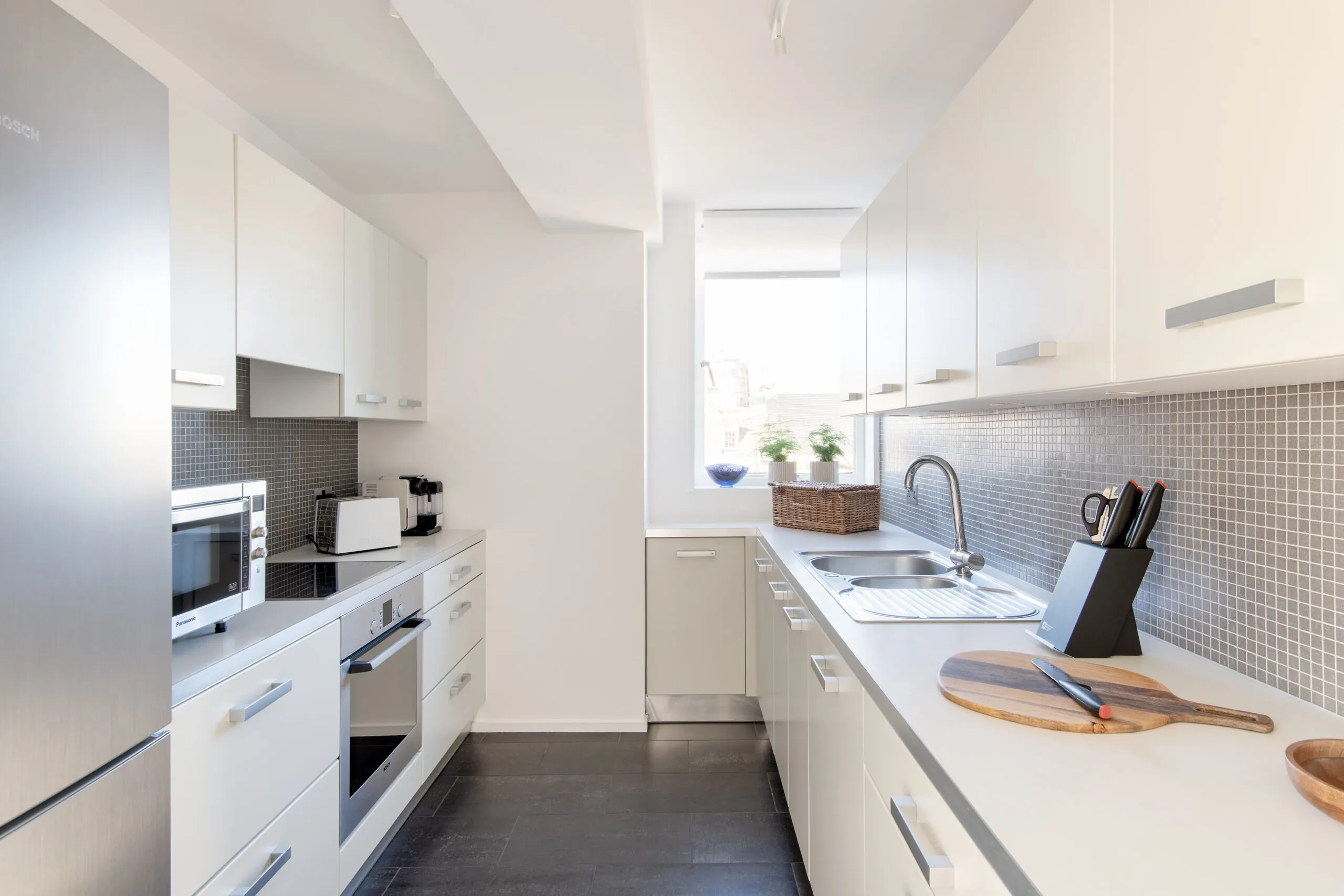 Mayfair-Apartment-For-Rent-Grosvenor-Hill-Court-13_Lo