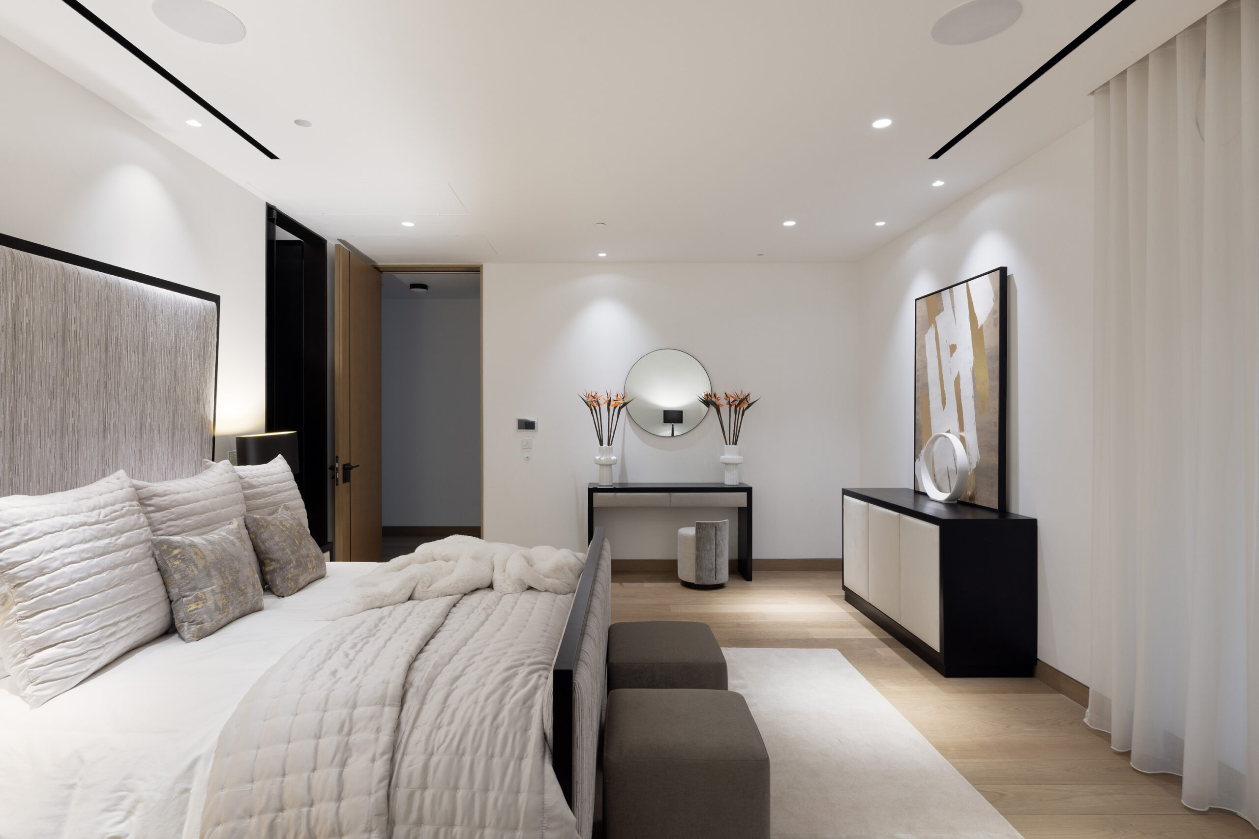 Mayfair-House-For-Rent-Down-Street-Mews-15_Lo