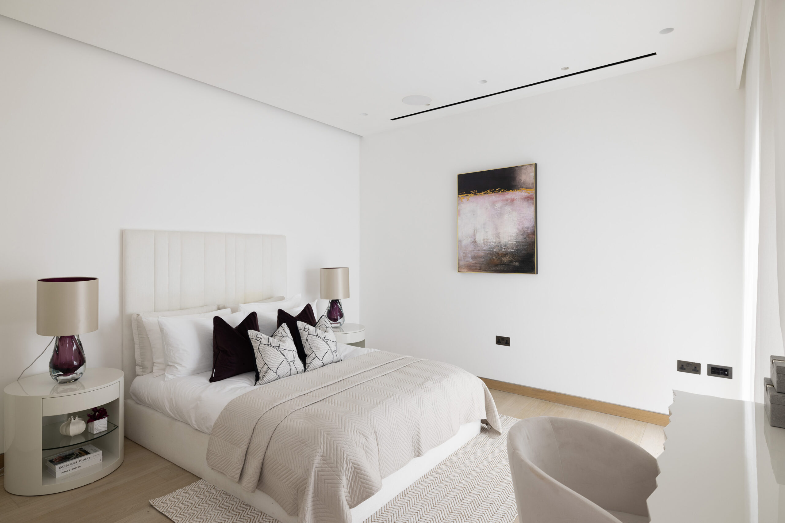 Mayfair-House-For-Rent-Down-Street-Mews-20_Lo