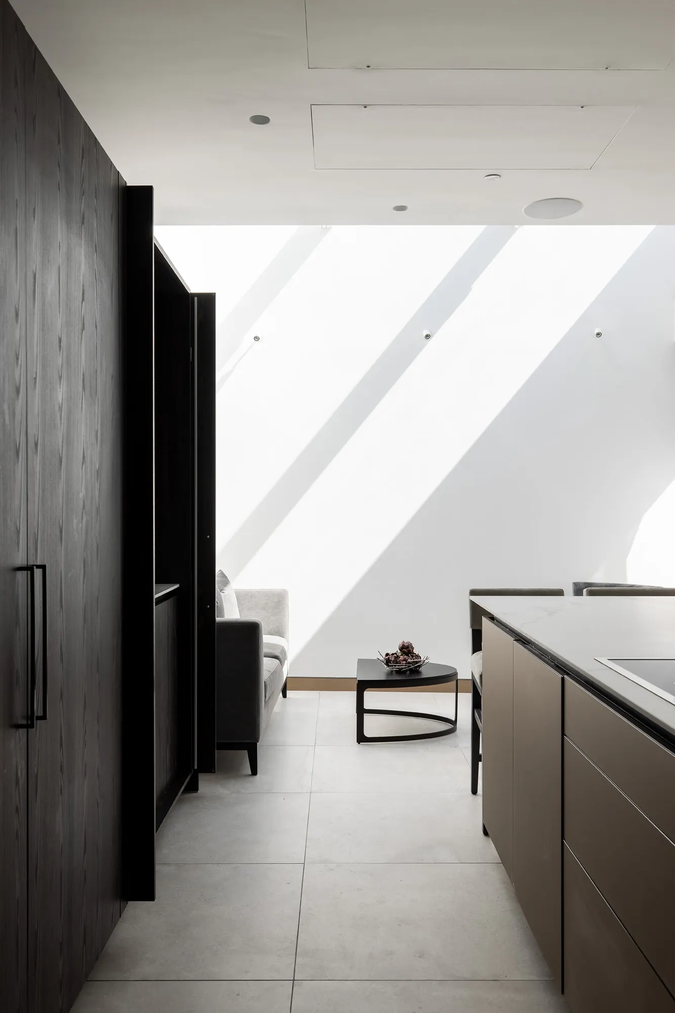 Mayfair-House-For-Rent-Down-Street-Mews-28_Lo
