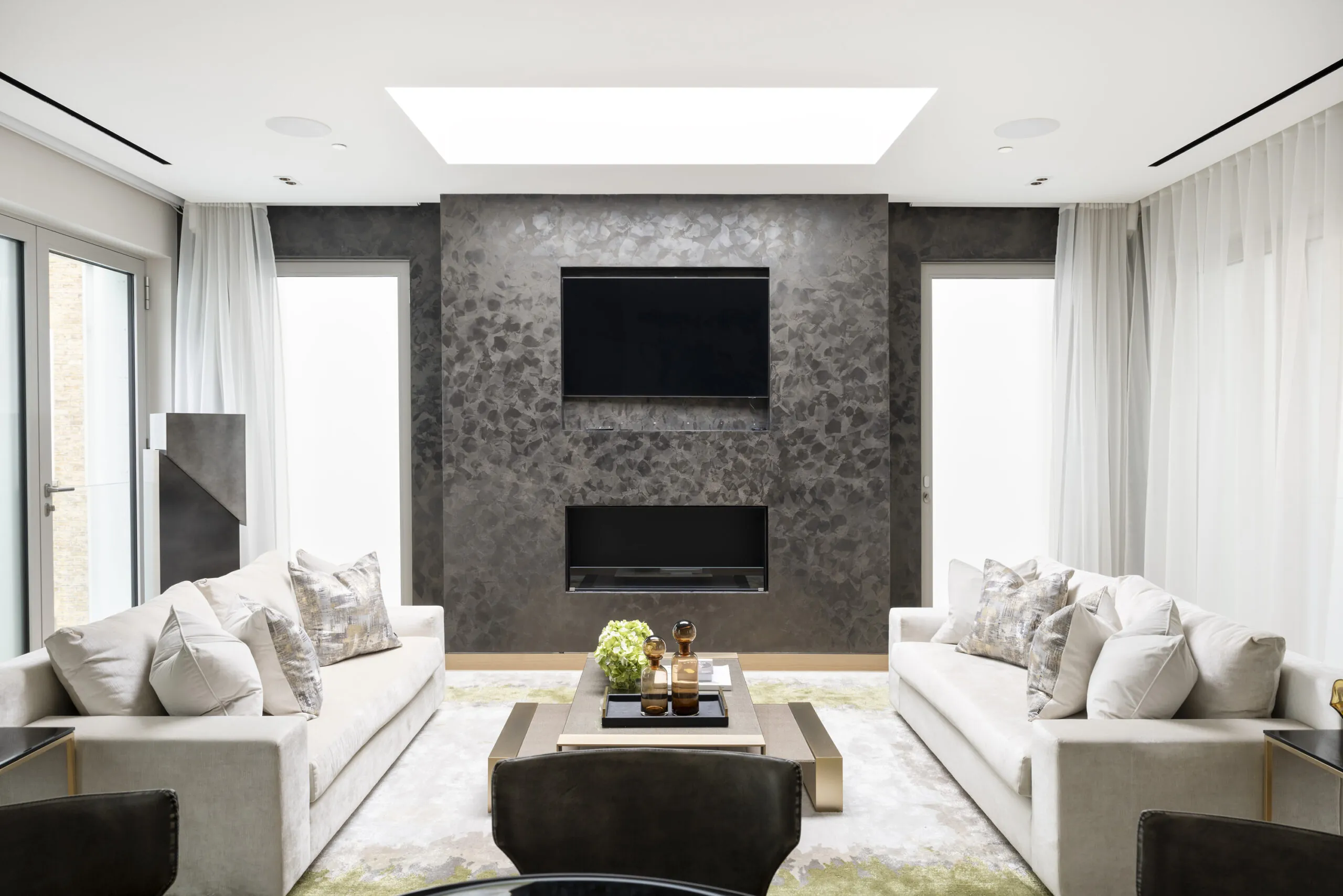 Mayfair-House-To-Rent-Short-Let-Down-Street-Mews-14_Lo