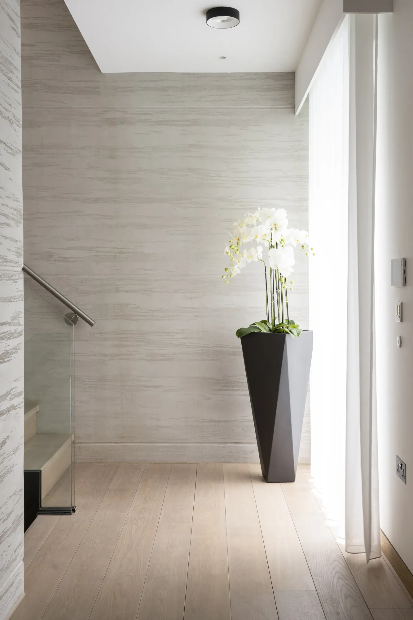 Mayfair-House-To-Rent-Short-Let-Down-Street-Mews-7_Lo
