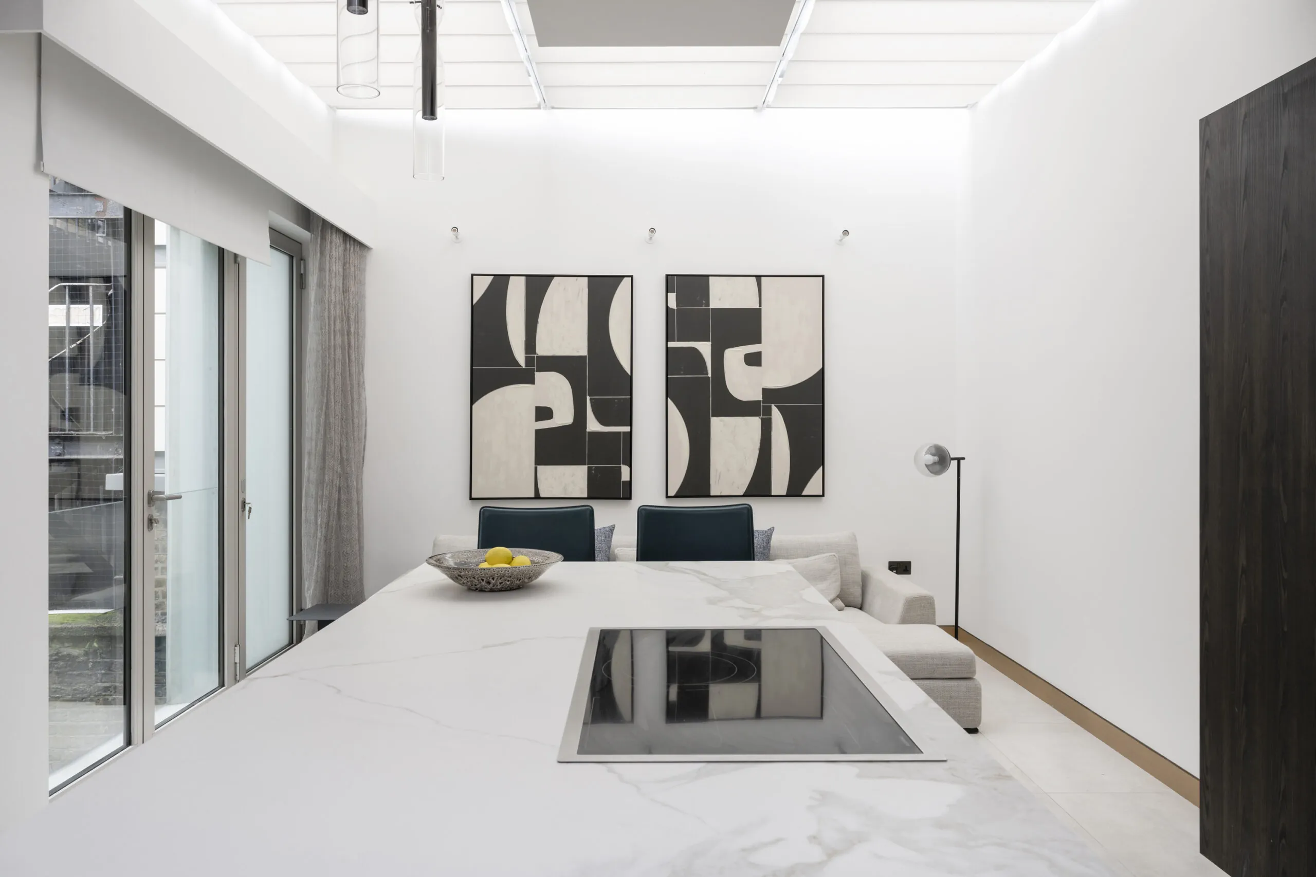 Mayfair-House-To-Rent-Short-Let-Down-Street-Mews-9_Lo