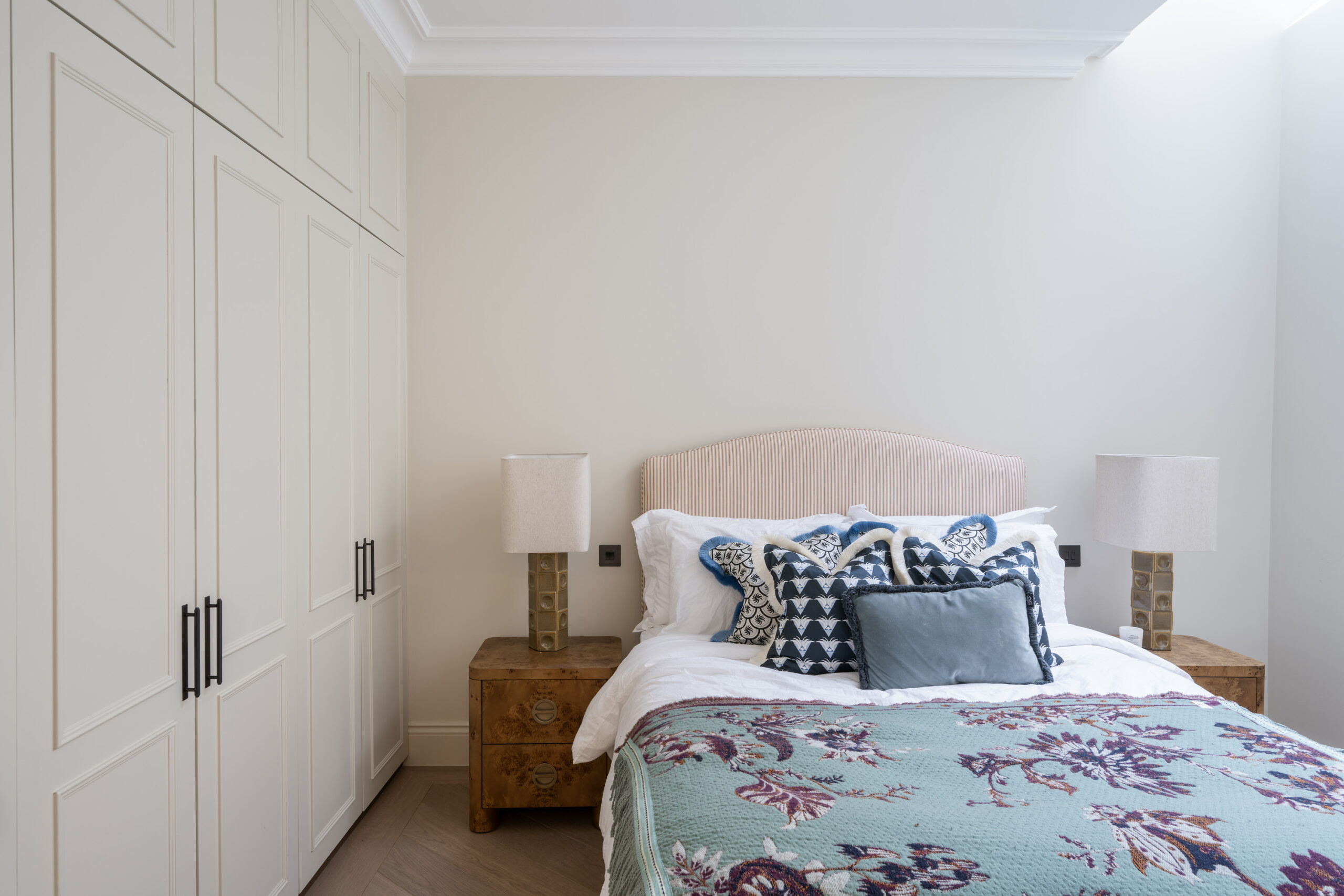 Notting-Hill-Apartment-For-Rent-Clanricarde-Gardens-10_Lo