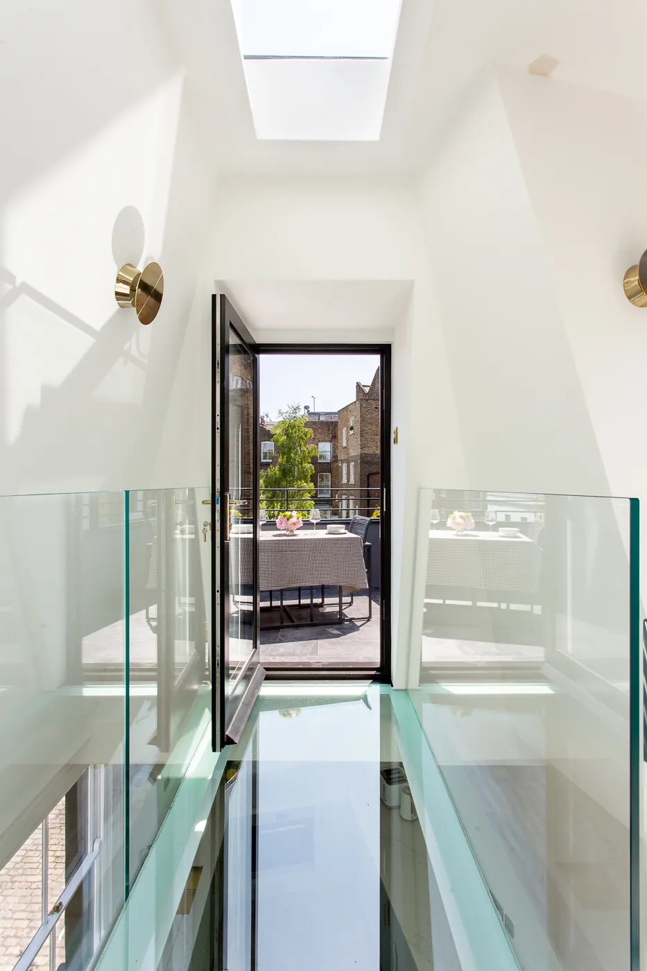 Notting Hill-Apartment-For-Rent-Pindock-Mews (31)