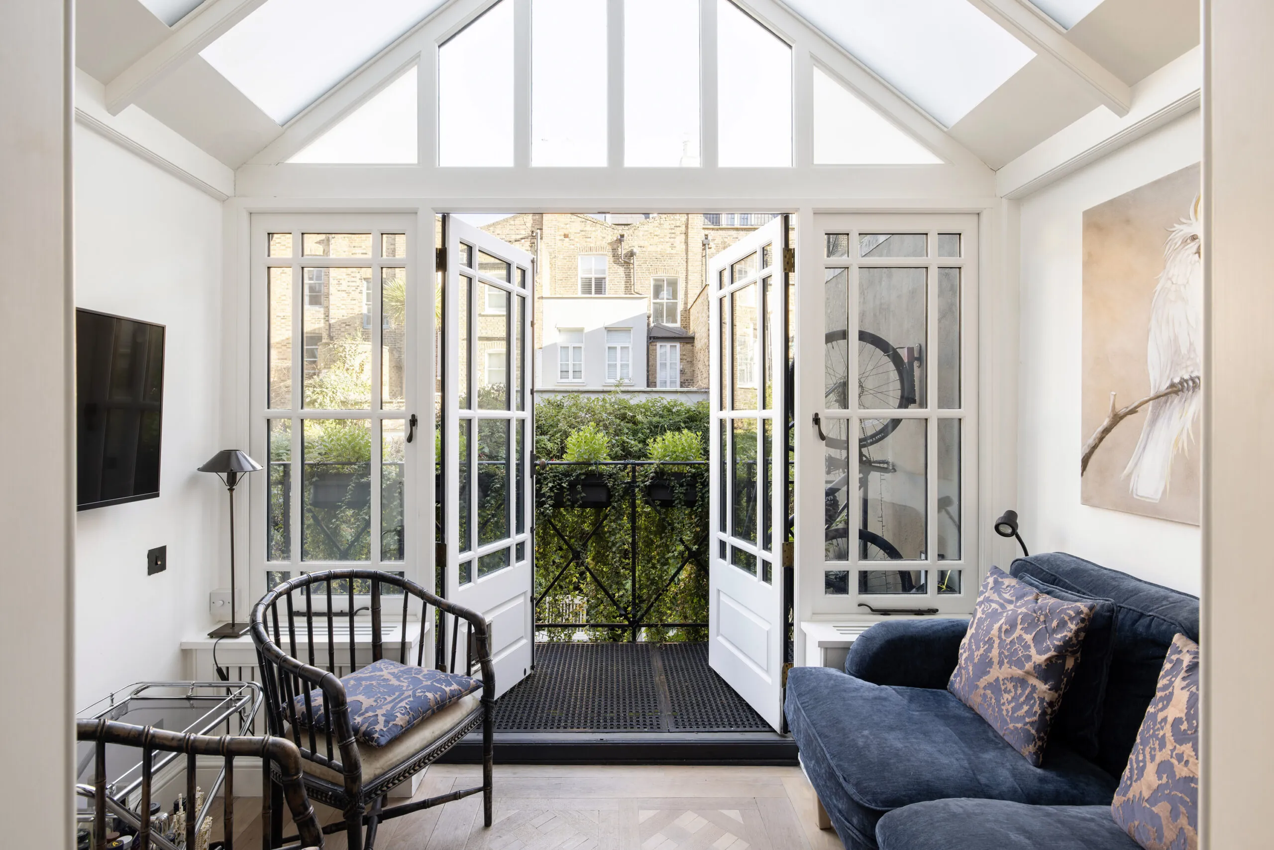 Notting-Hill-House-For-Rent-Ledbury-Road-17_Lo