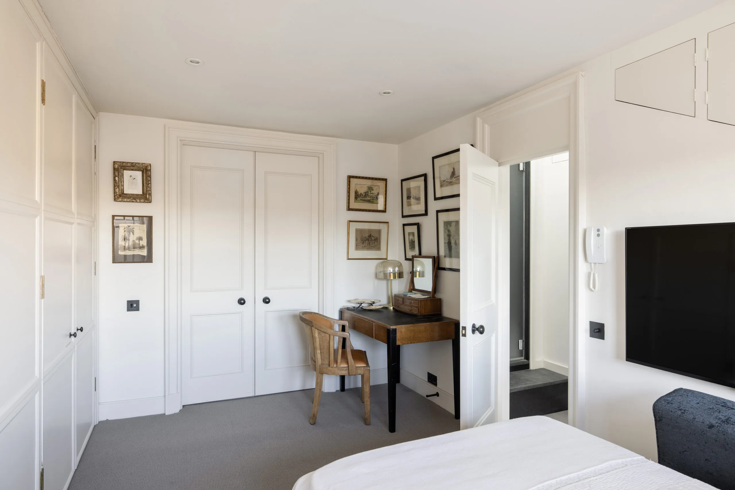 Notting-Hill-House-For-Rent-Ledbury-Road-3_Lo