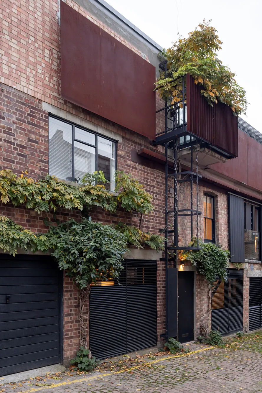 Notting-Hill-House-For-Rent-Vernon-Yard (43)