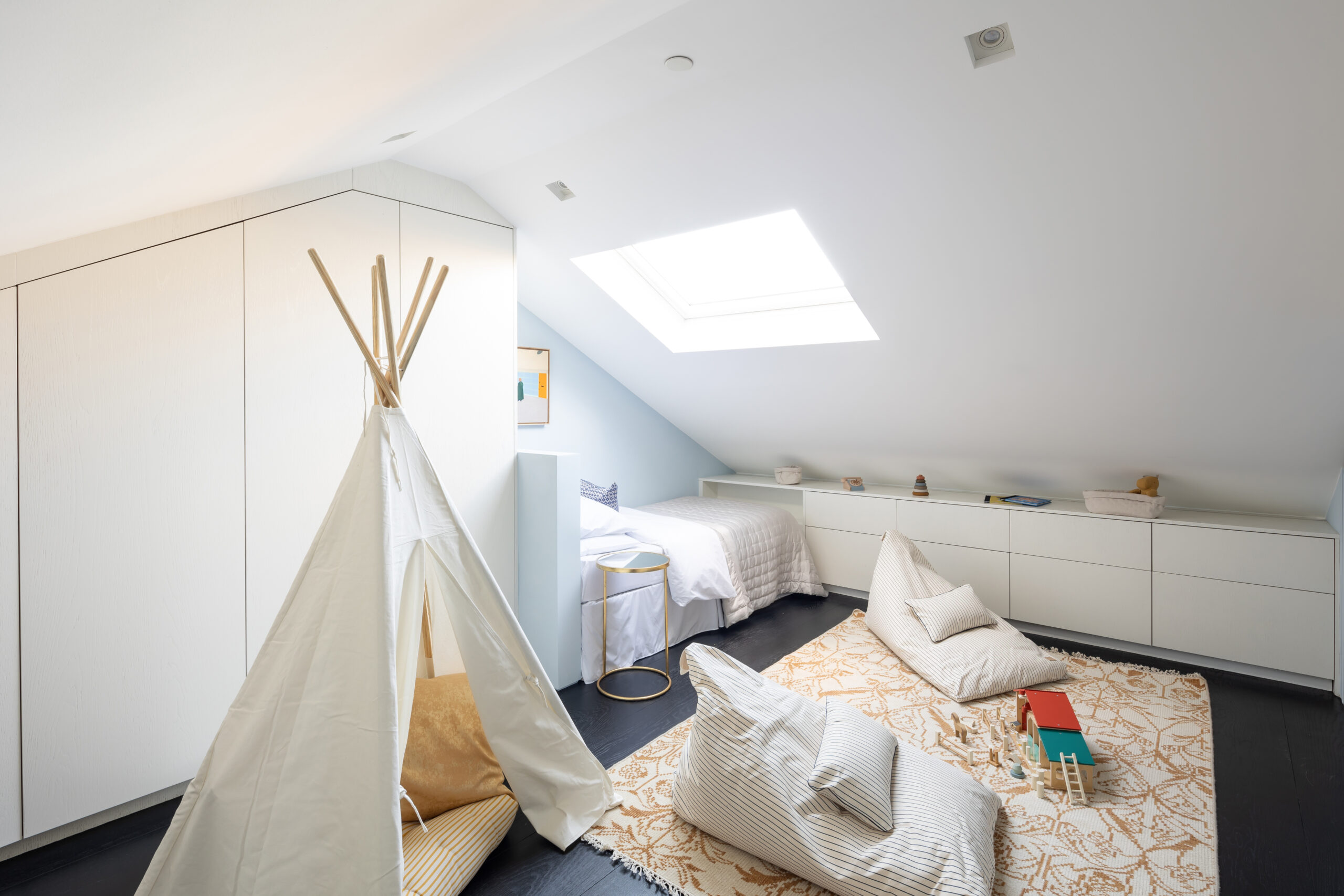 Notting-Hill-House-For-Rent-Westbourne-Grove (53)