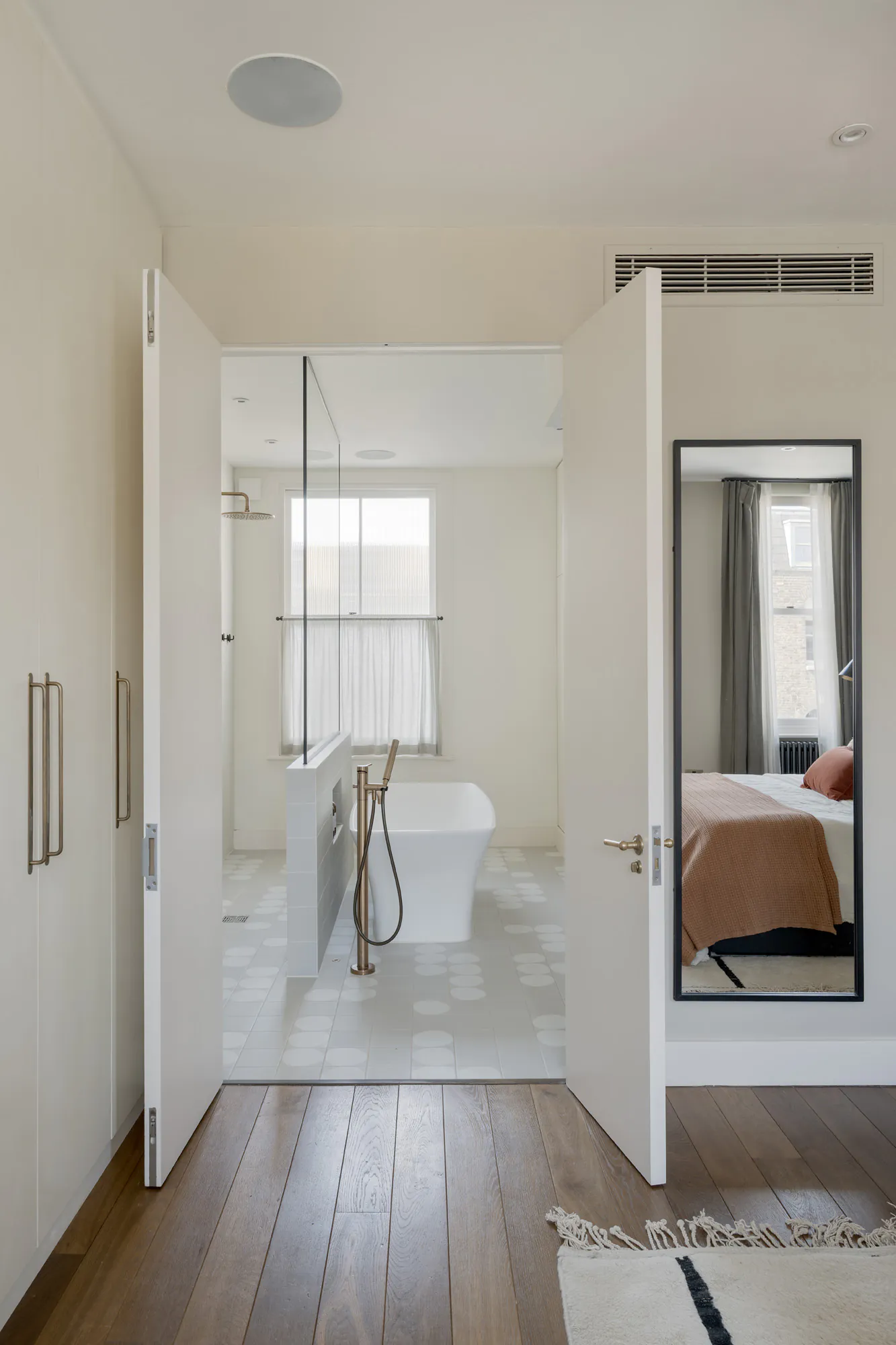 Parsons-Green-House-For-Rent-Broomhouse-Road-10_Lo