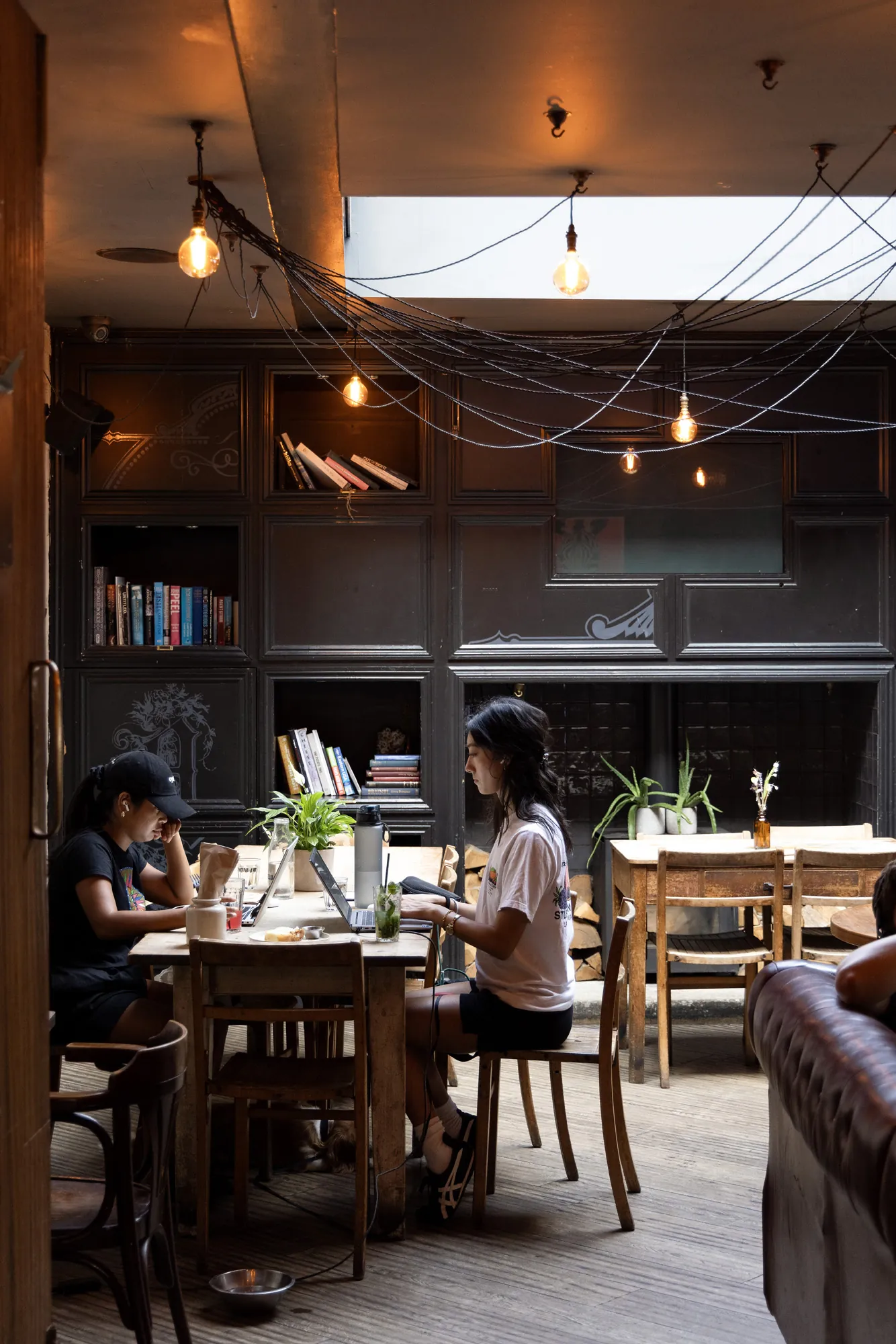 ‘s-Park-Area-Guide-Best-Restaurants-Alice-House-5