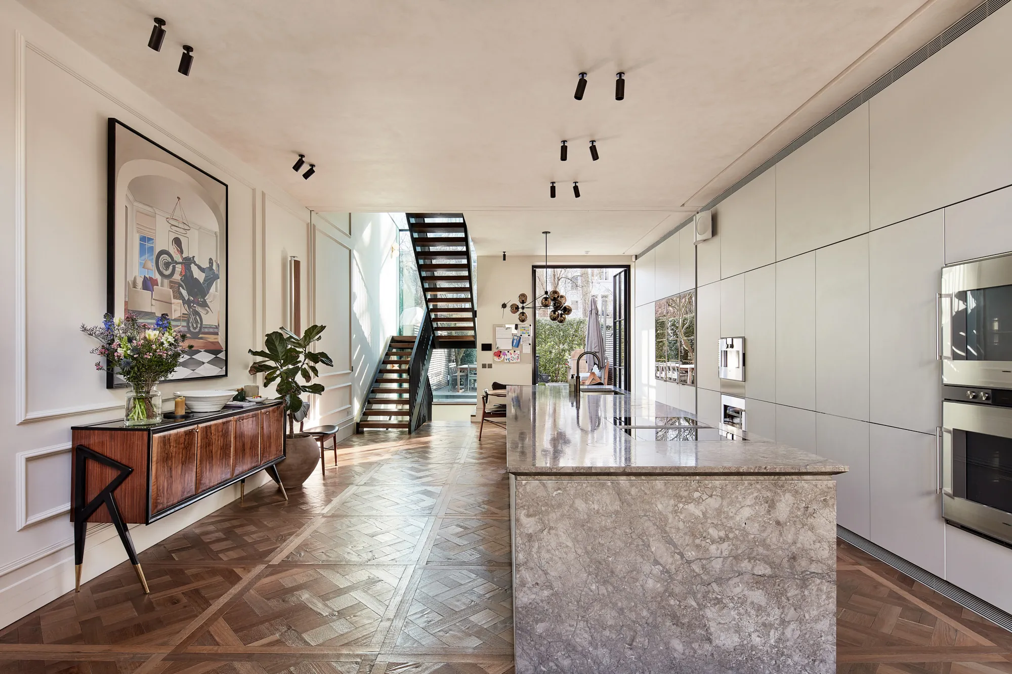 Short-Term-Rental-Notting-Hill-Arundel-Gardens-Interior-Design (1)