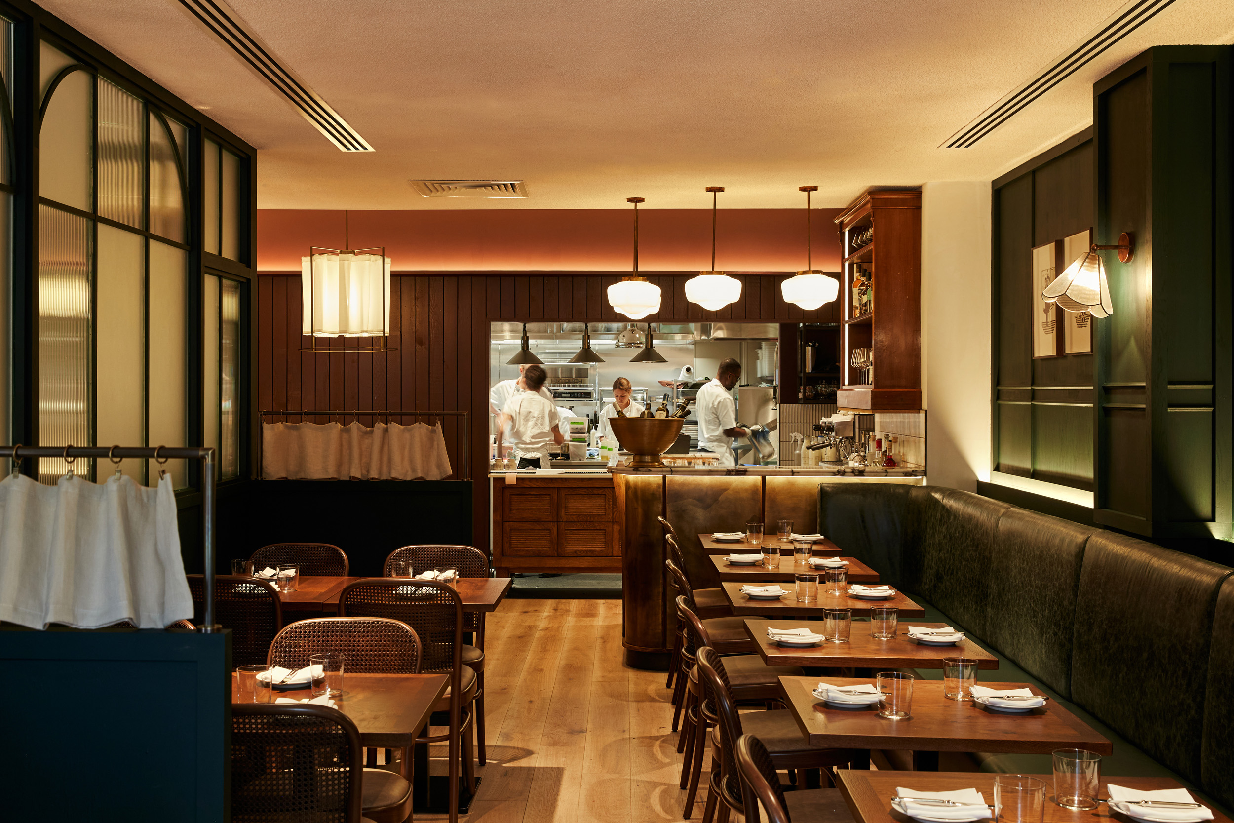 Soho-Fitzrovia-Area-Guide-London-Best-Bestaurant-Goodge-Street-(23)