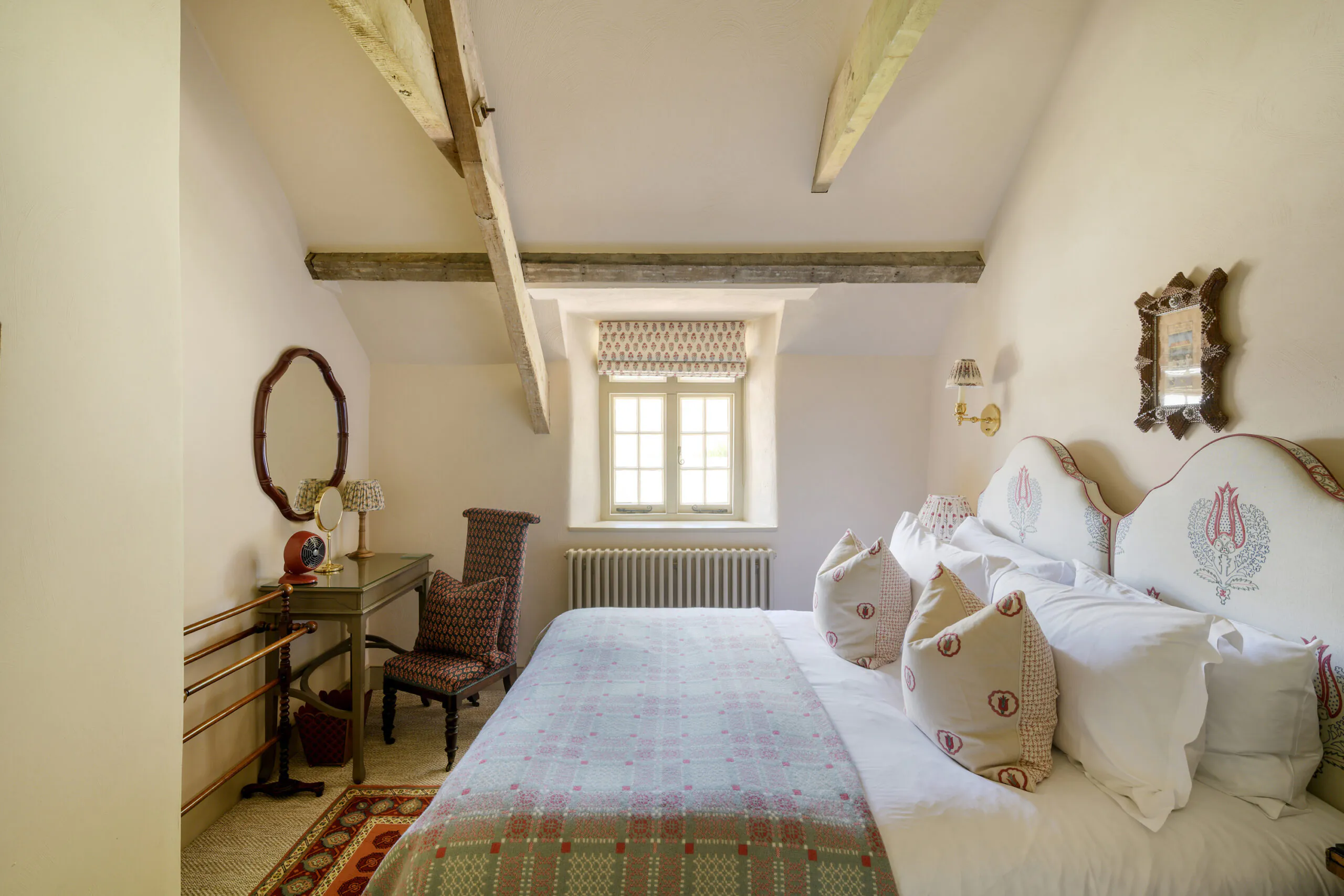 Somerset-House-For-Rent-Winterbourne-137_Lo