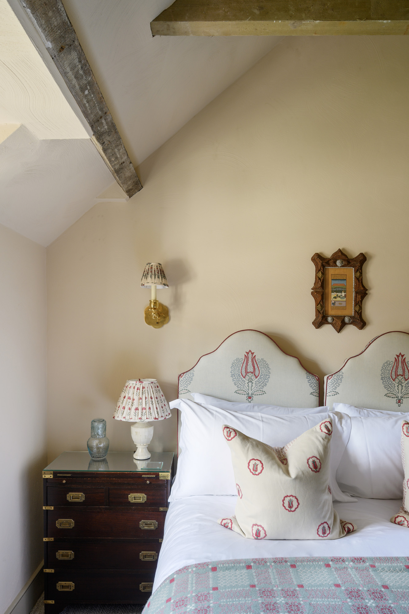 Somerset-House-For-Rent-Winterbourne-139_Lo