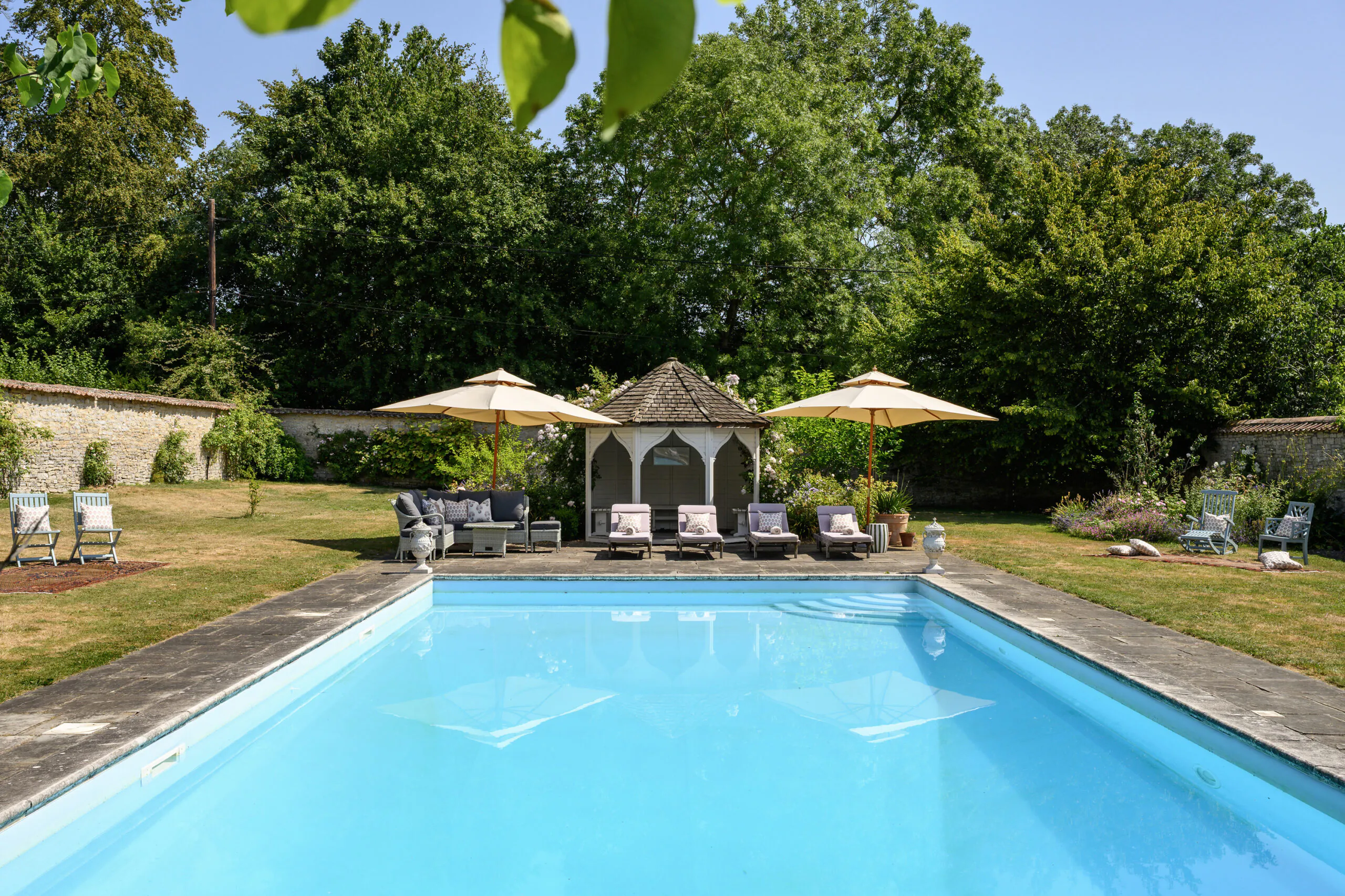 Somerset-House-For-Rent-Winterbourne-48_Lo