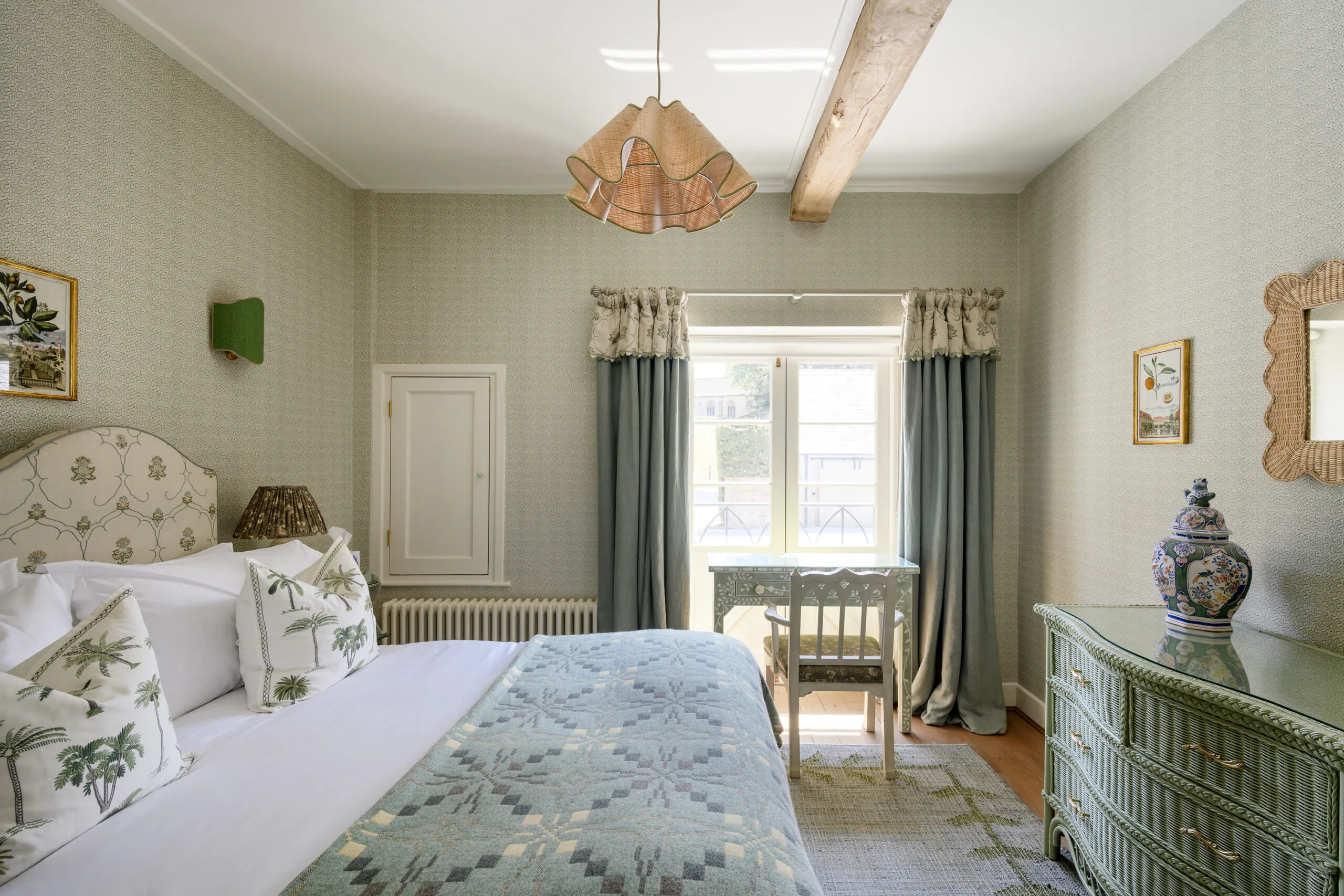 Somerset-House-For-Rent-Winterbourne-93_Lo