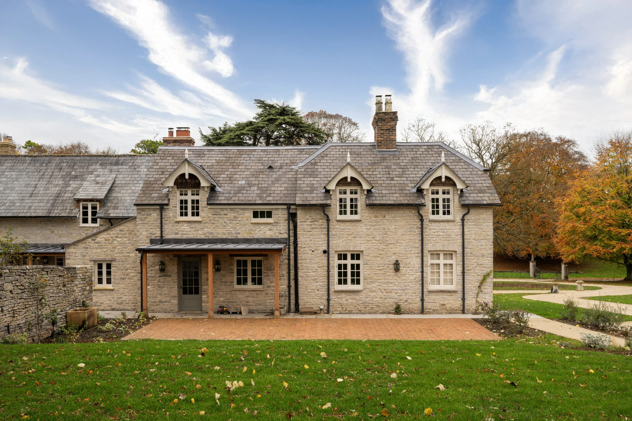 Somerton-House-For-Rent-The-Court-61_Lo