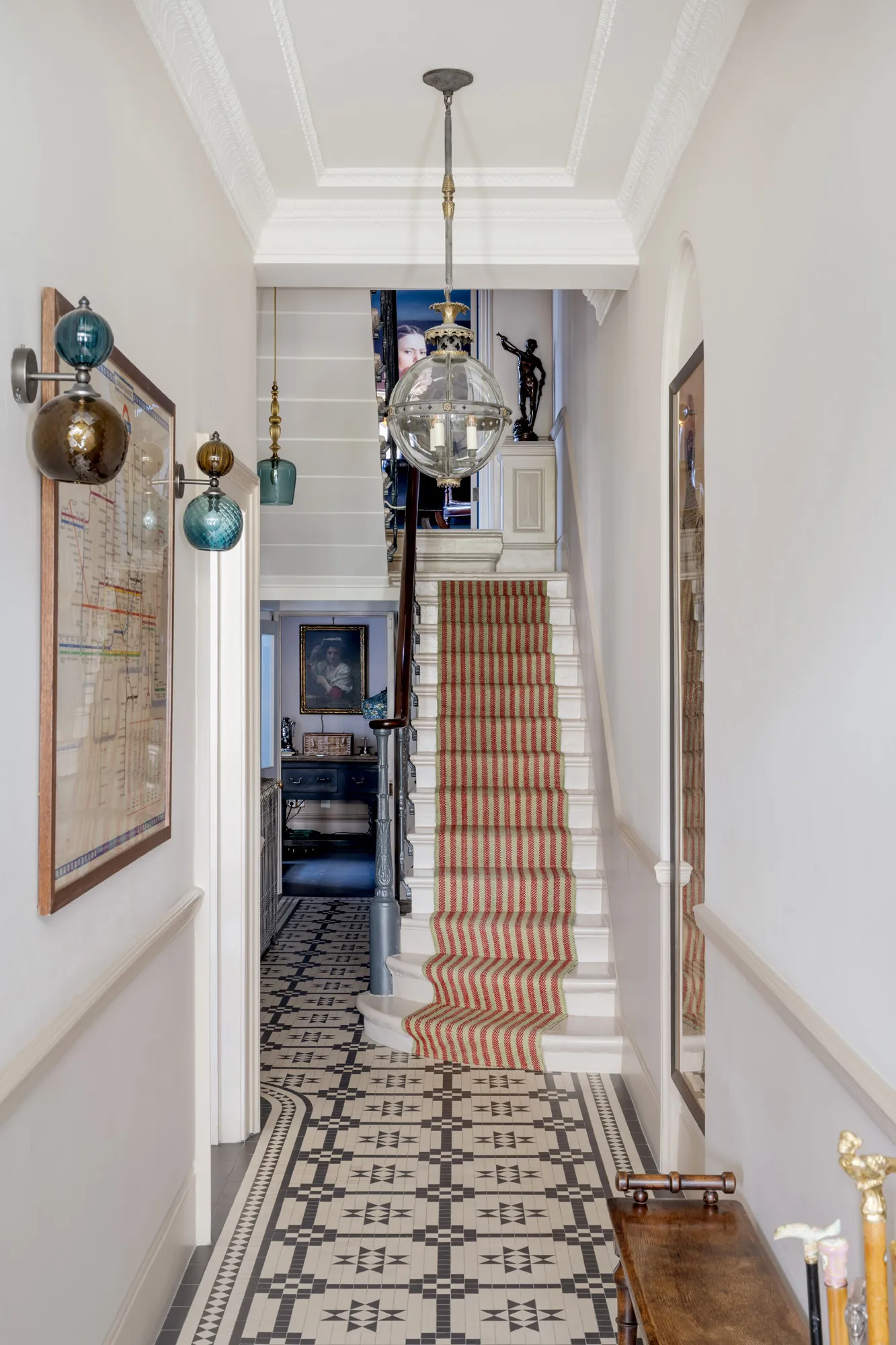 Victoria-House-For-Rent-Eccleston-Square-25_Lo
