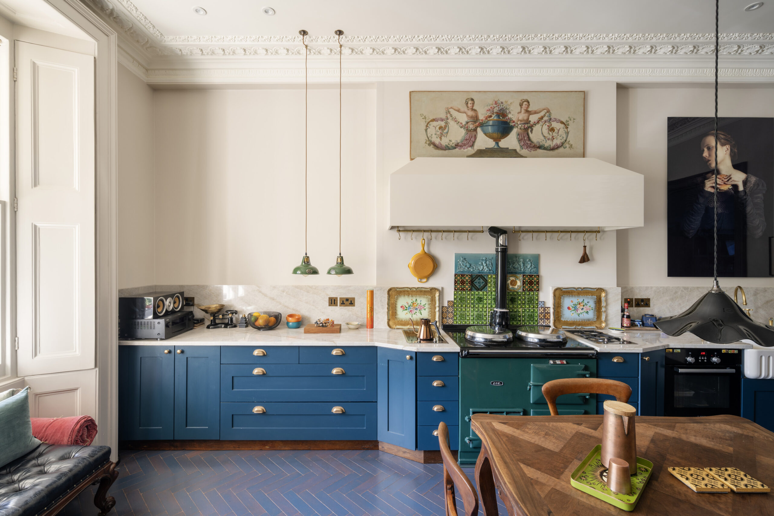 Victoria-House-For-Rent-Eccleston-Square-31_Lo