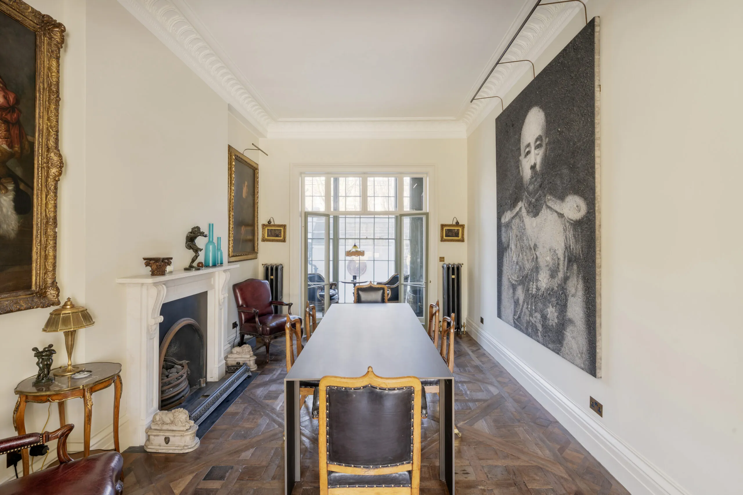 Victoria-House-For-Rent-Eccleston-Square-41_Lo